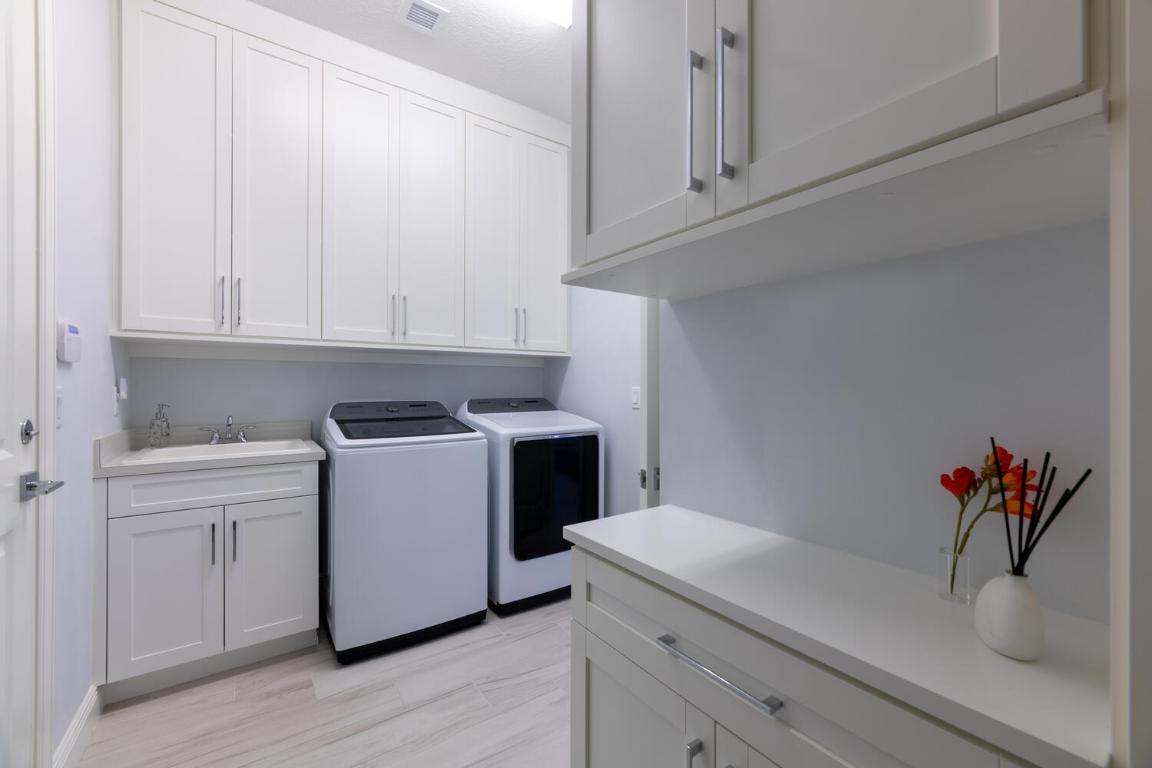 12484 Nautilus Circle