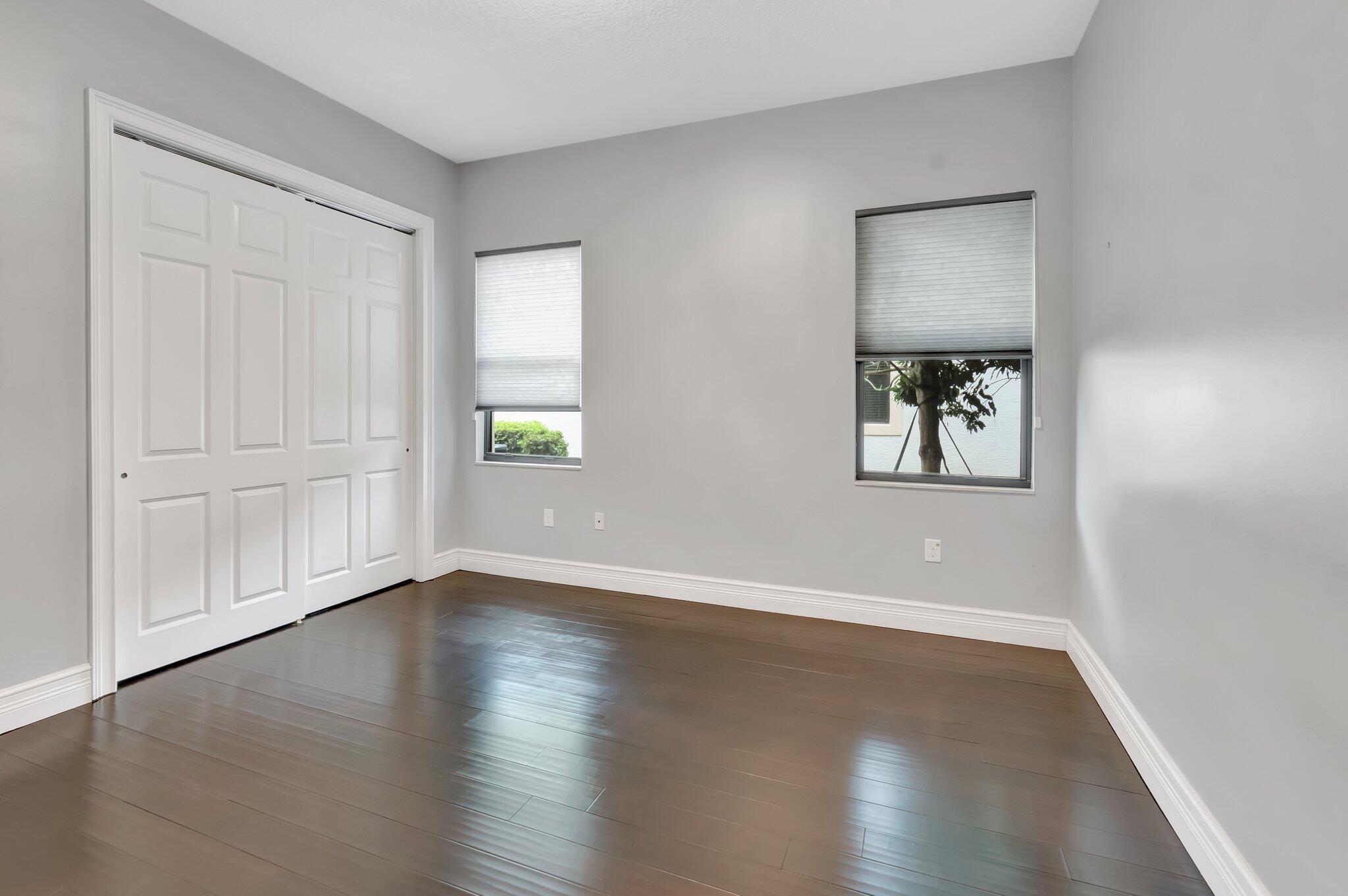 8301 Hawks Gully Avenue