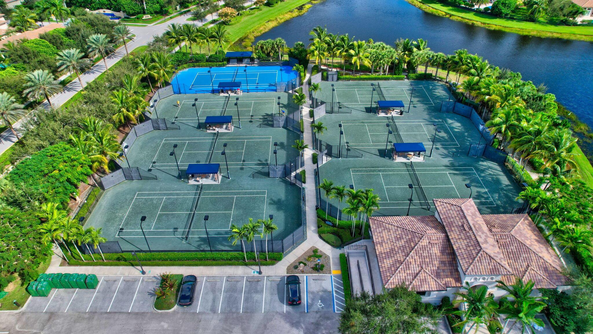 8301 Hawks Gully Avenue