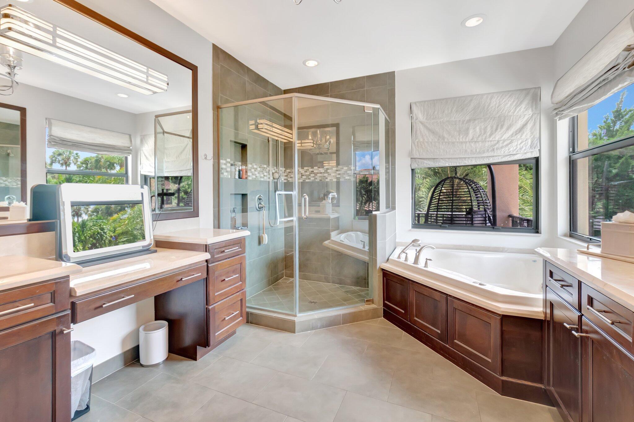 8301 Hawks Gully Avenue