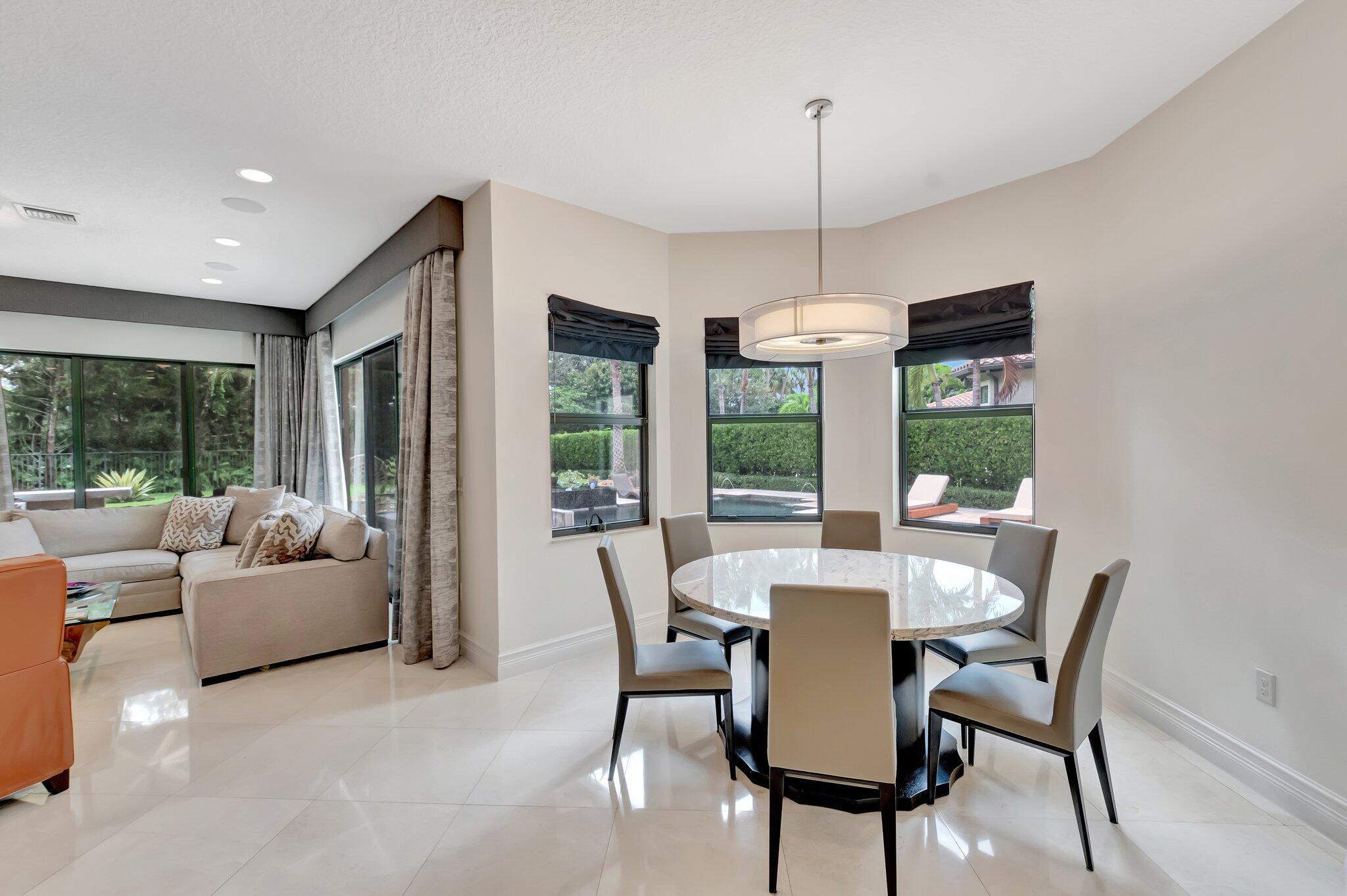 8301 Hawks Gully Avenue