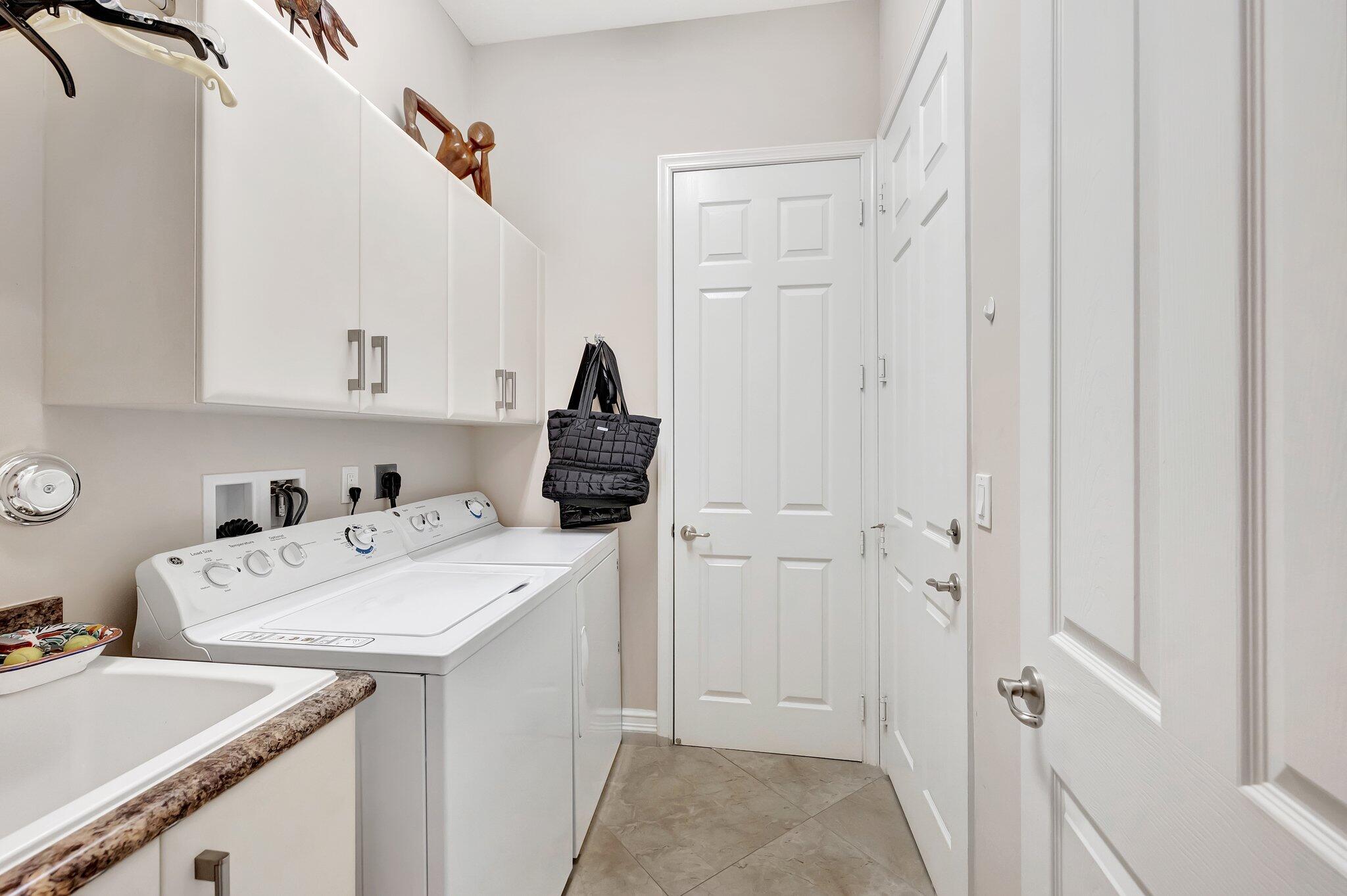 8279 Cloud Peak Drive