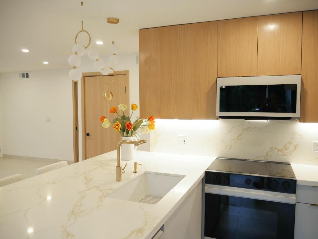 5630 Coach House Circle D