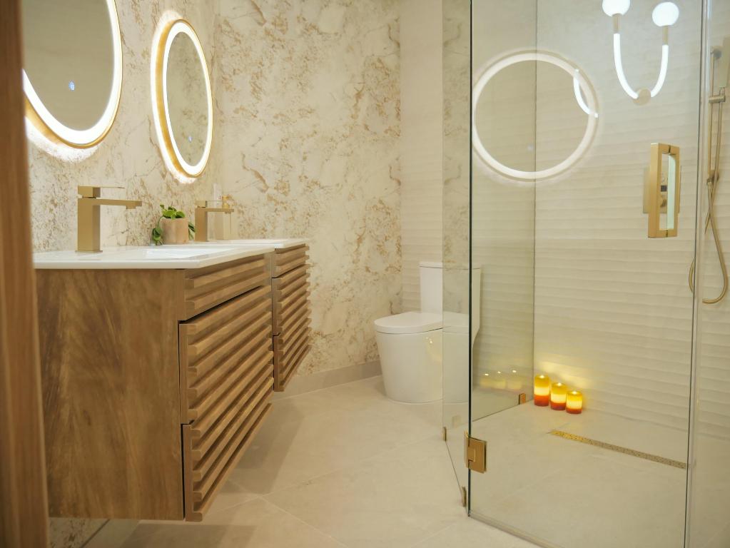 5630 Coach House Circle D