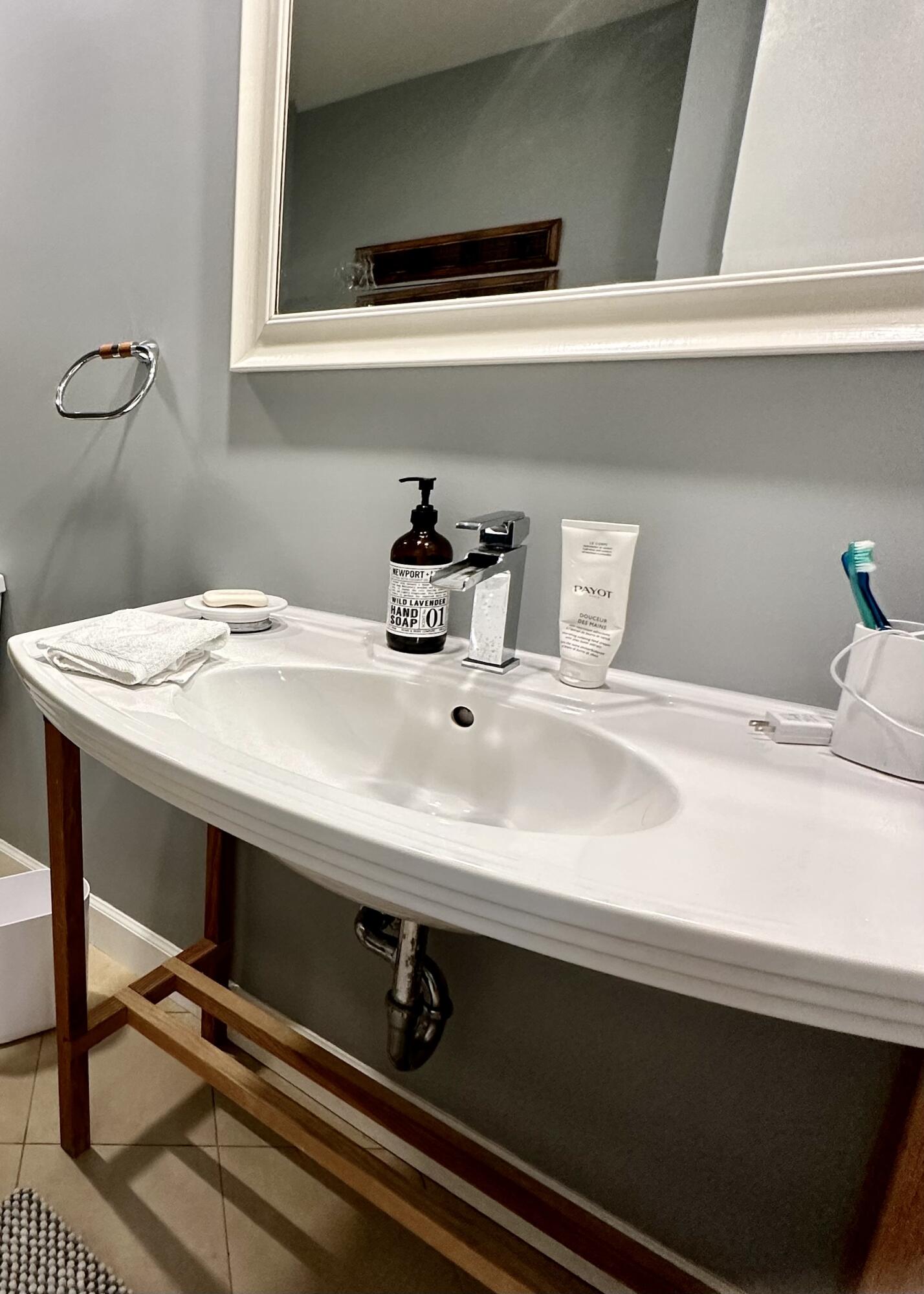 200 S Ocean Boulevard B-124