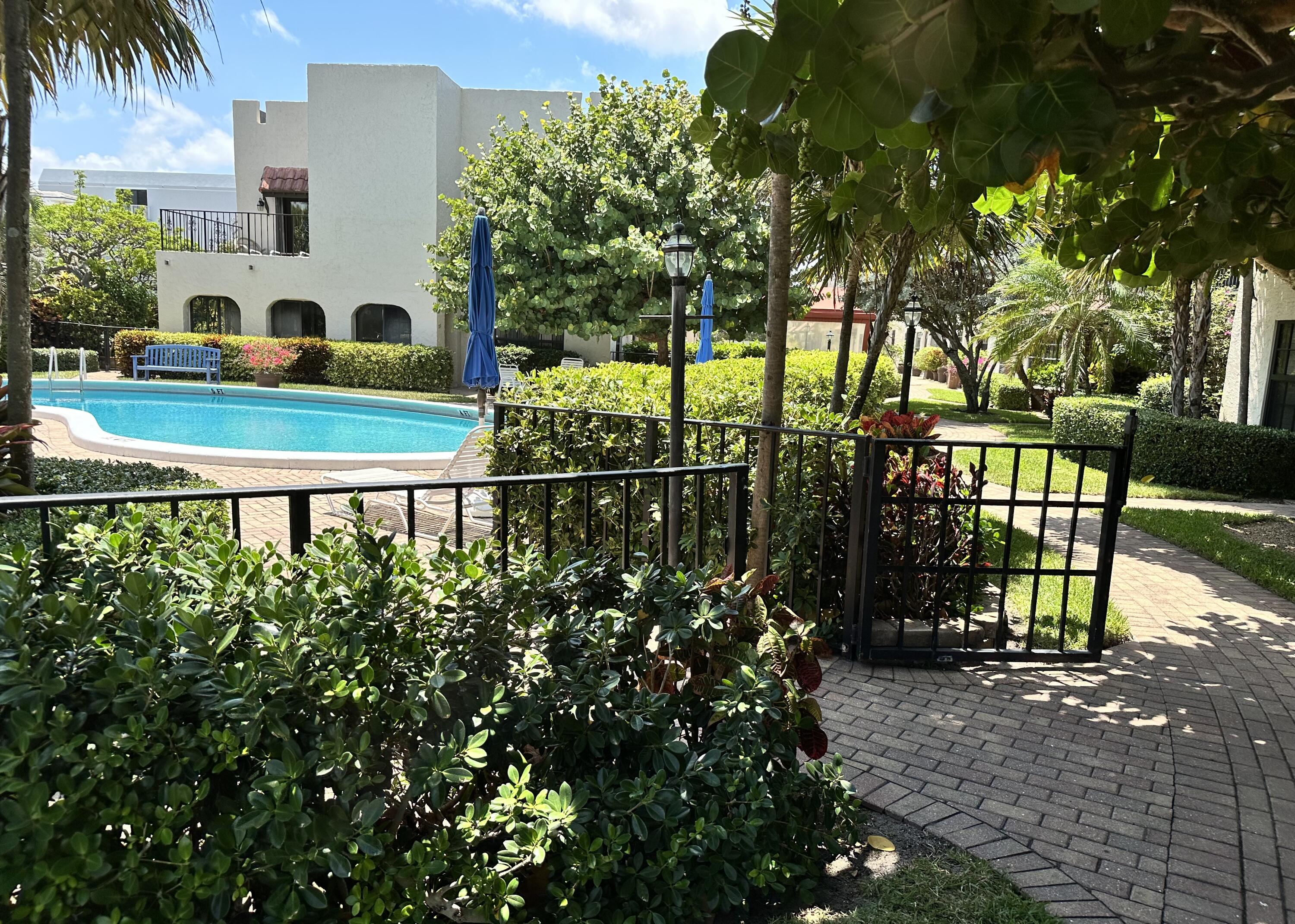 200 S Ocean Boulevard B-124