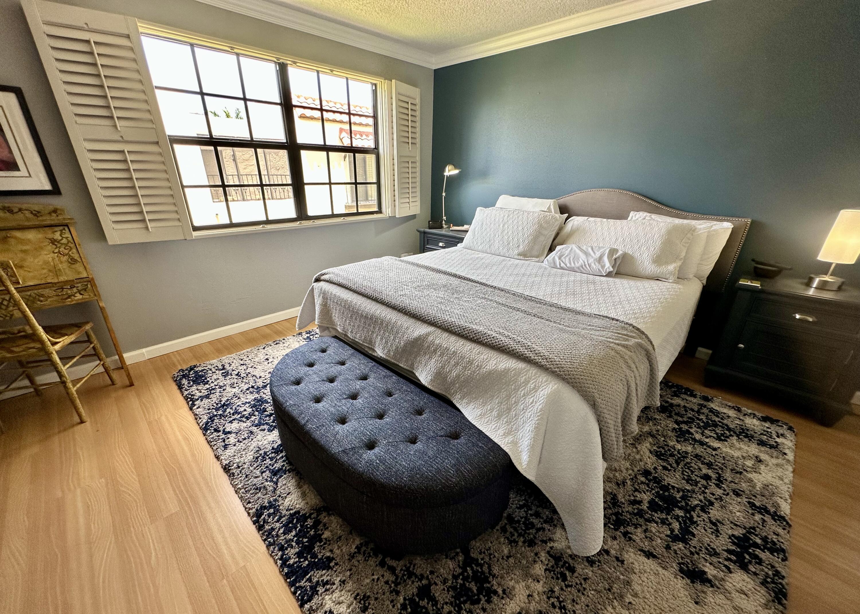 200 S Ocean Boulevard B-124