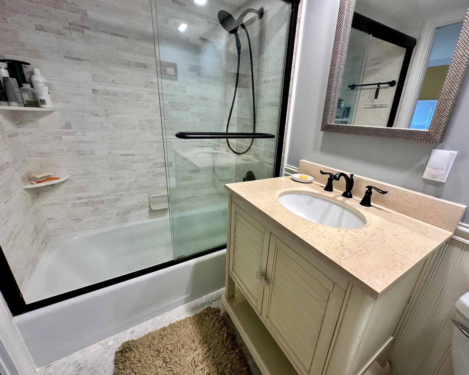 200 S Ocean Boulevard B-124