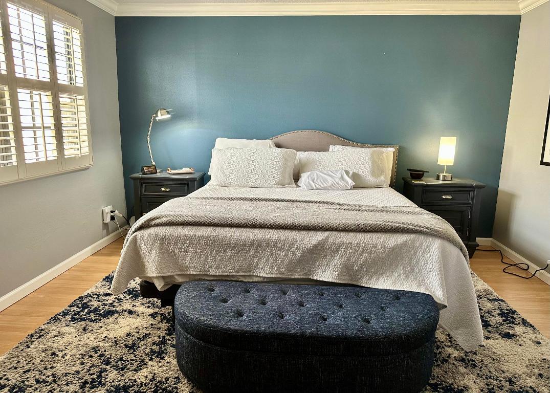 200 S Ocean Boulevard B-124