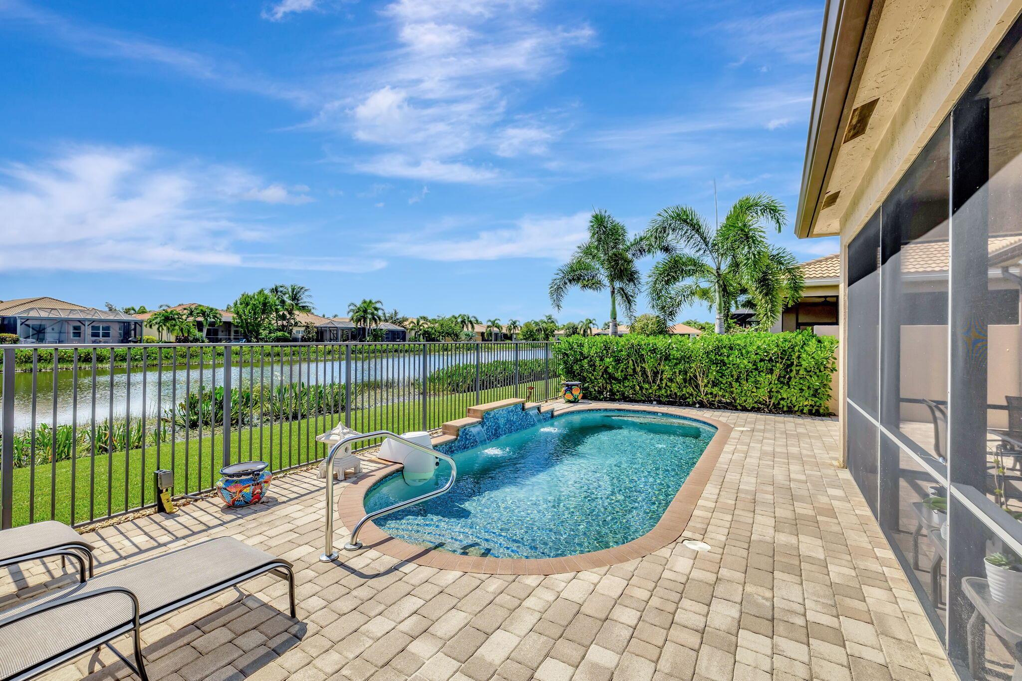 8680 Carmel Mountain Way