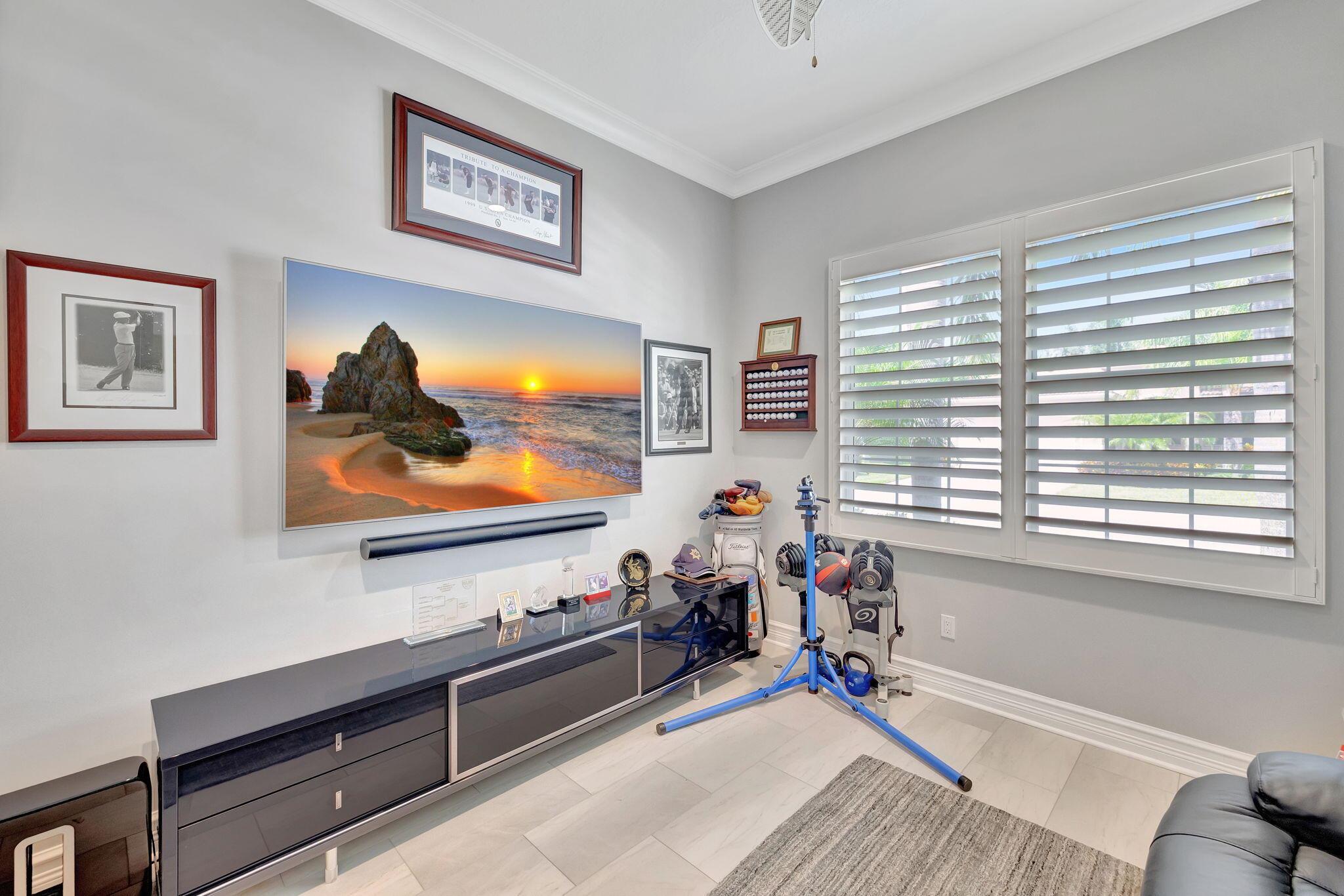 8680 Carmel Mountain Way