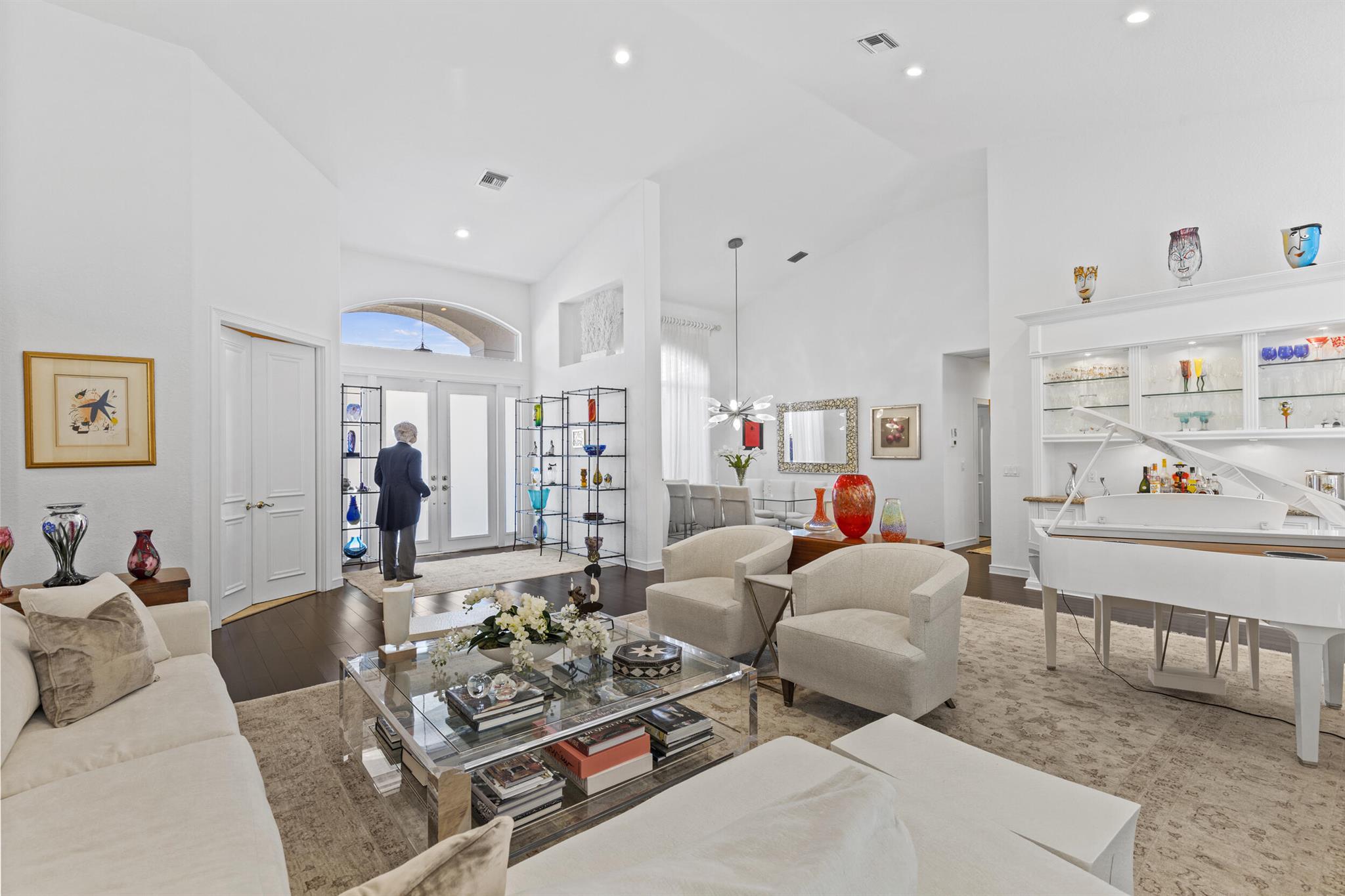 10402 Stonebridge Boulevard