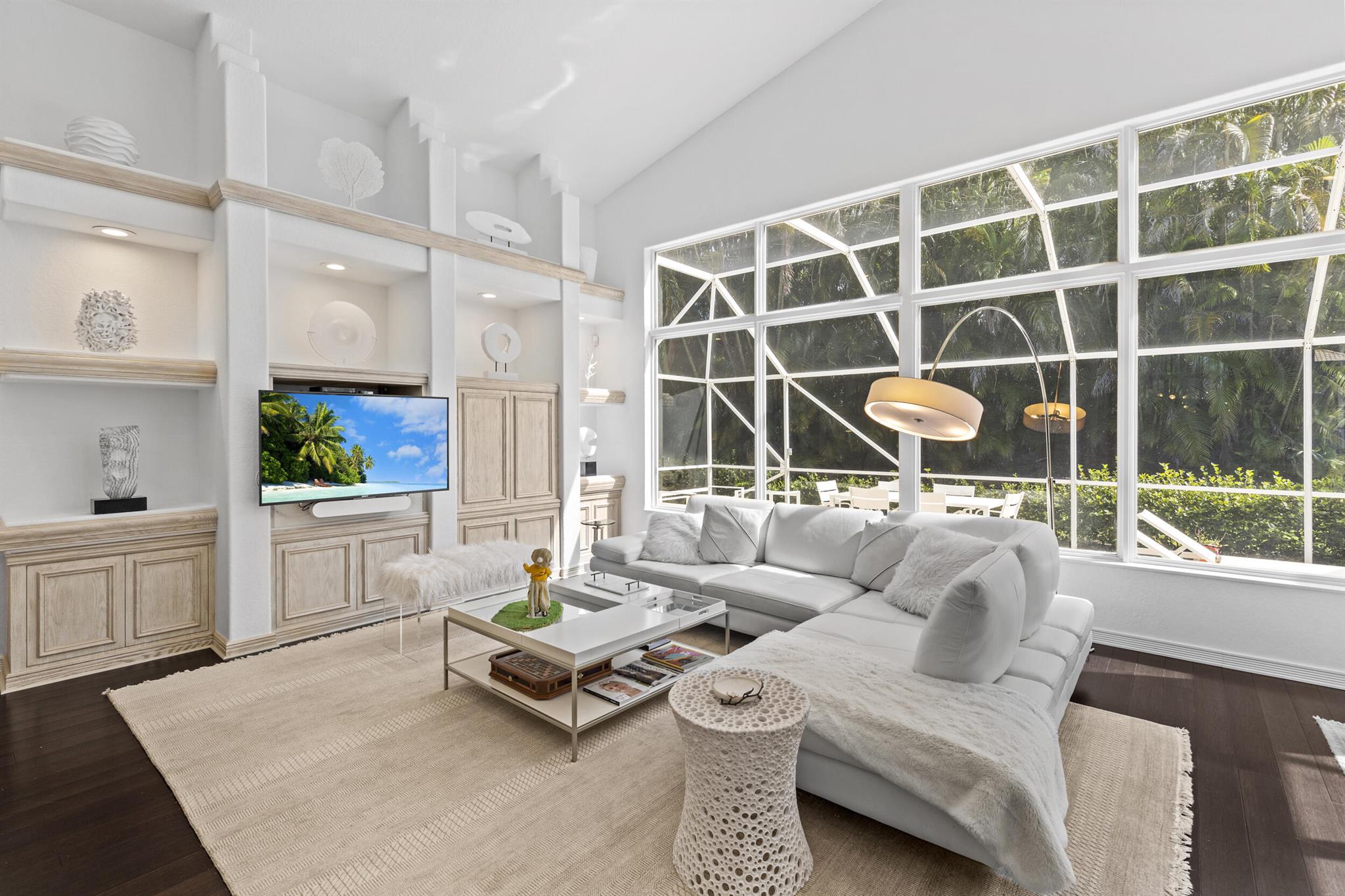 10402 Stonebridge Boulevard