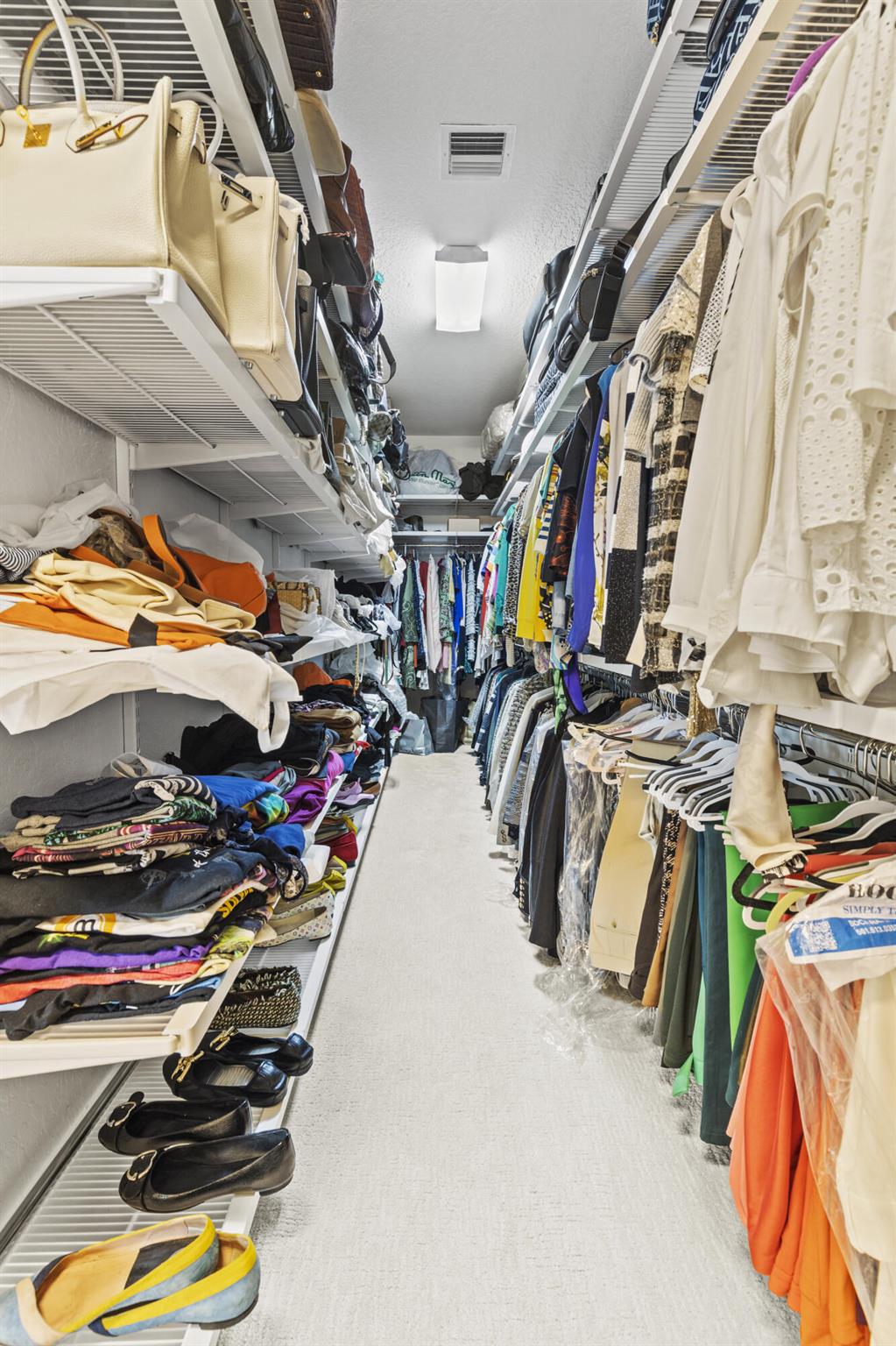 10402 Stonebridge Boulevard