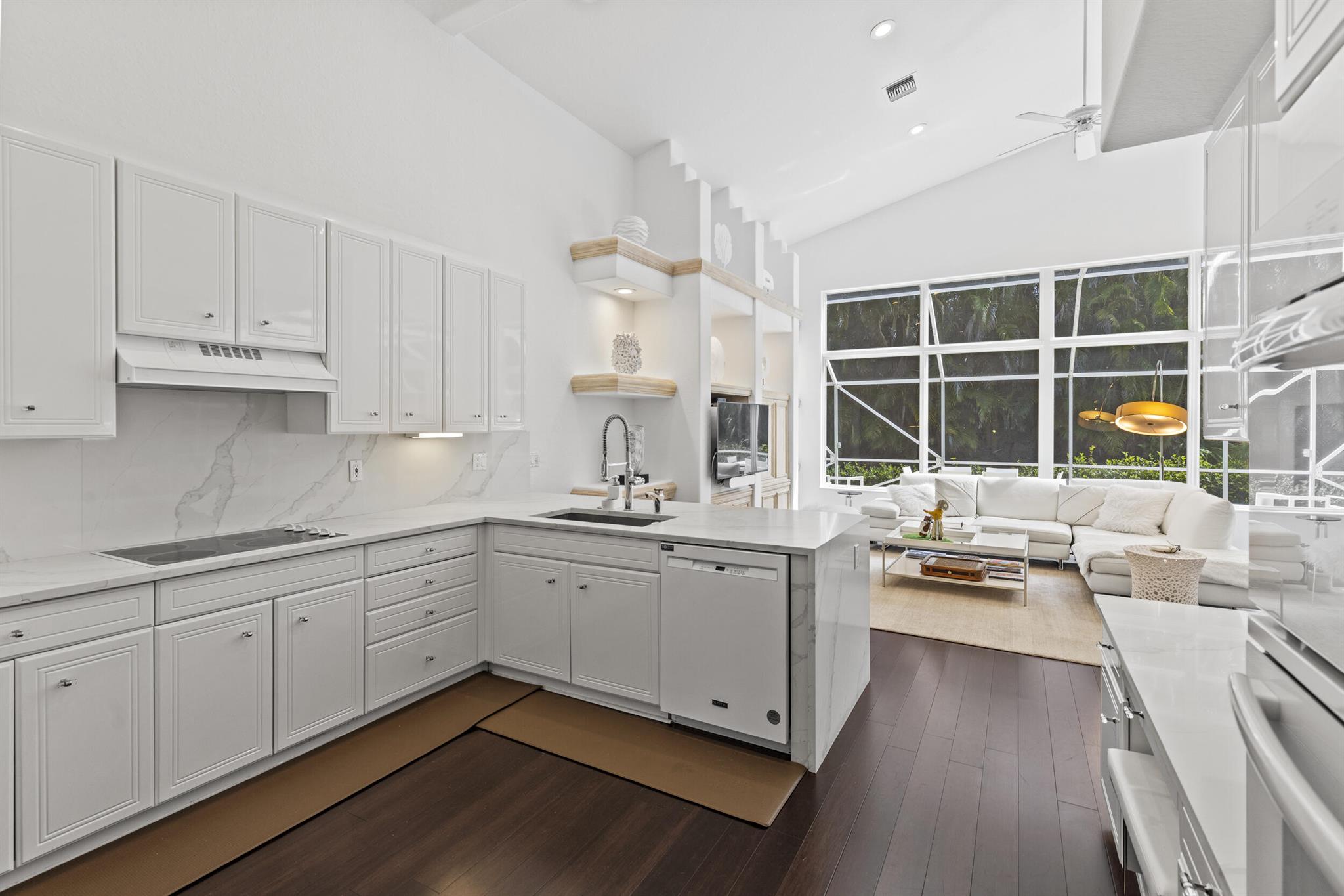 10402 Stonebridge Boulevard