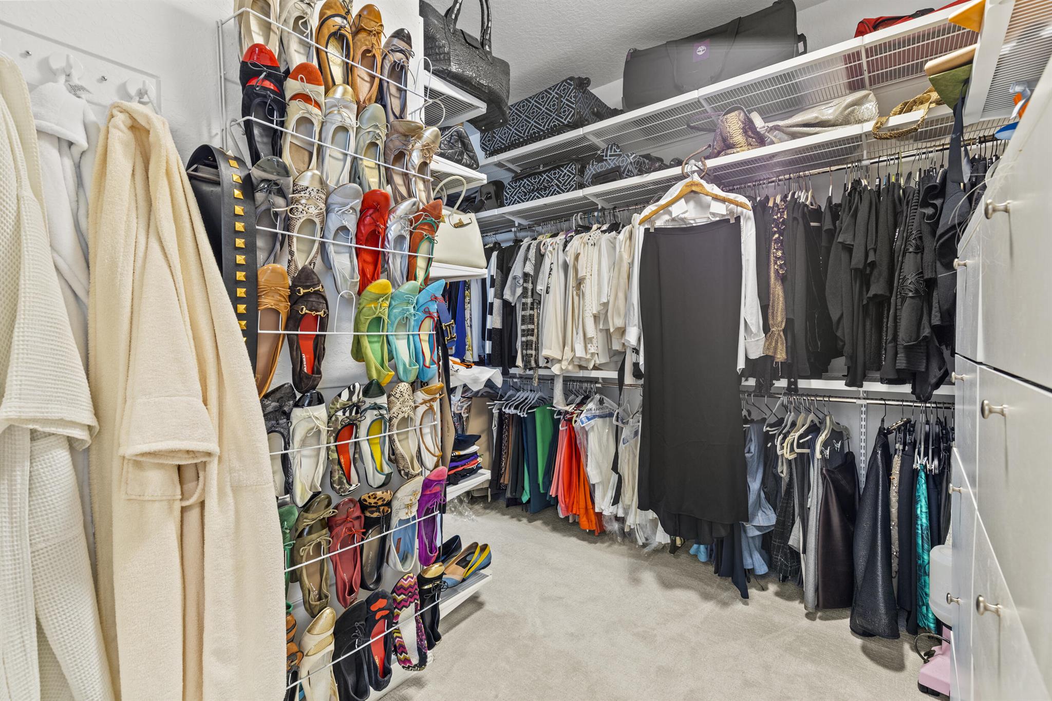 10402 Stonebridge Boulevard