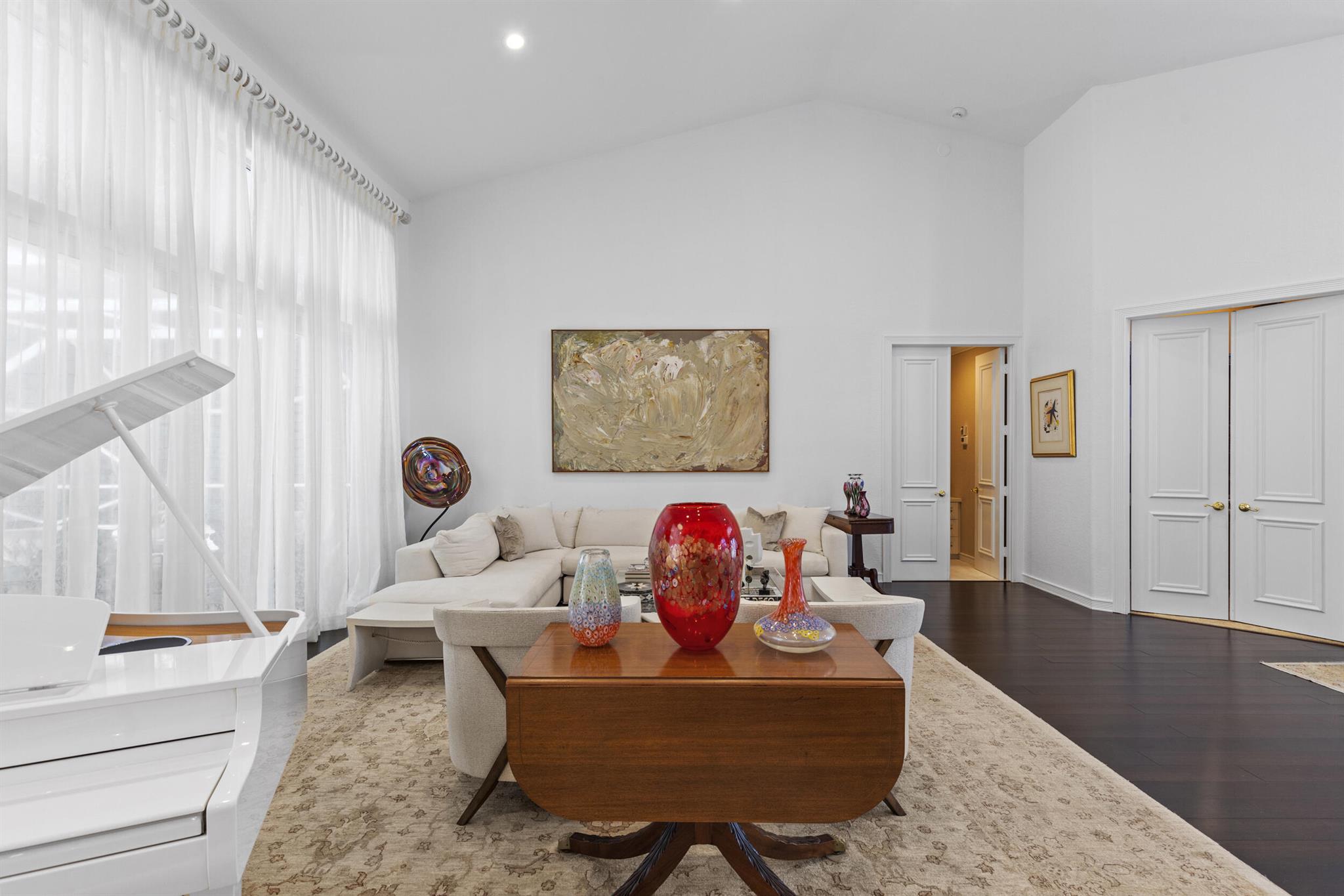 10402 Stonebridge Boulevard