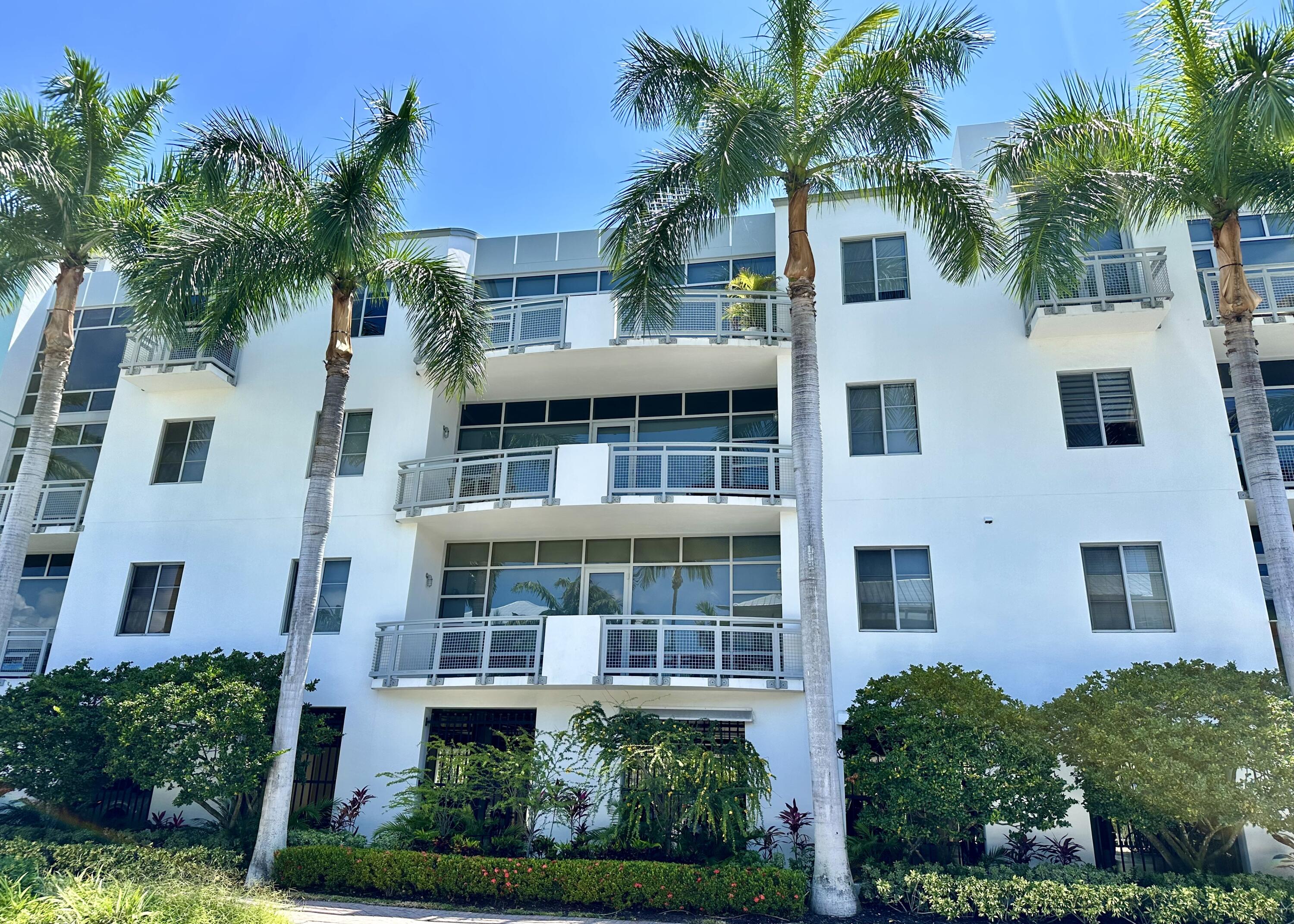 335 SE 6th Avenue 210