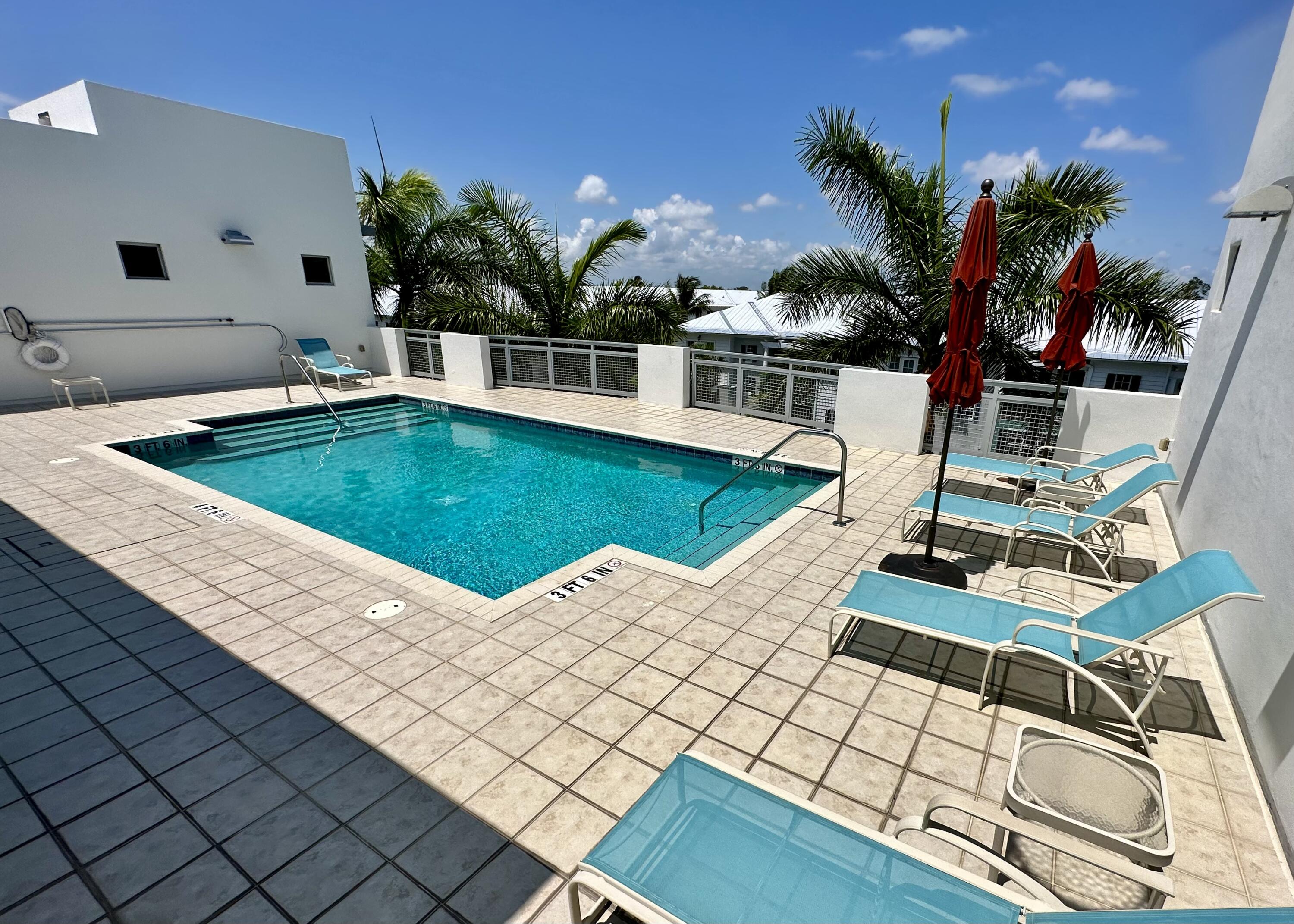 335 SE 6th Avenue 210