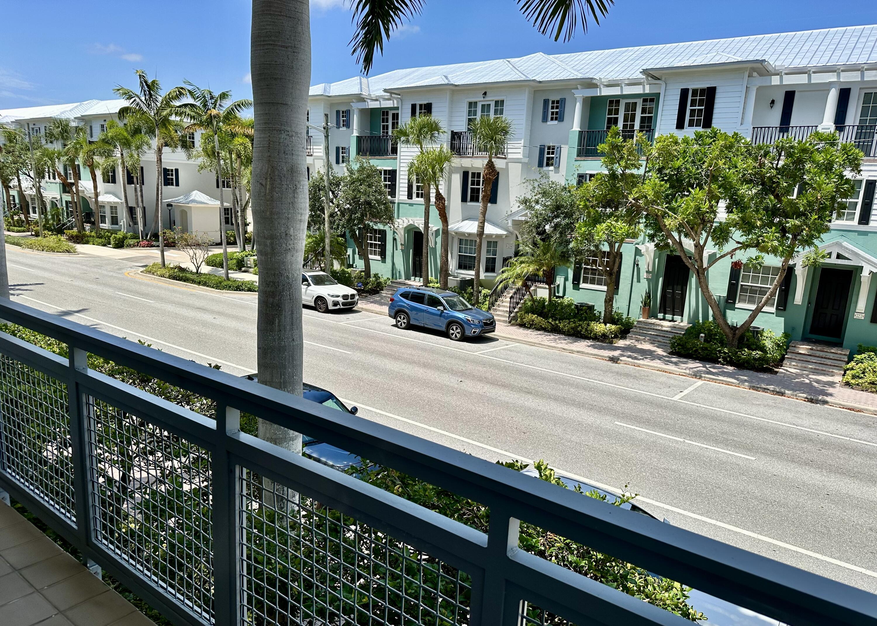 335 SE 6th Avenue 210