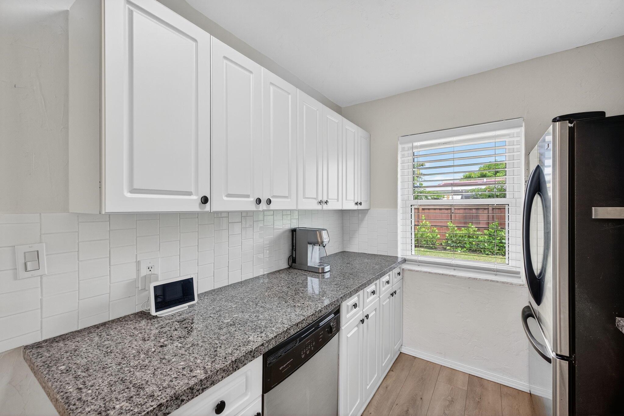 2600 NE 14th Terrace