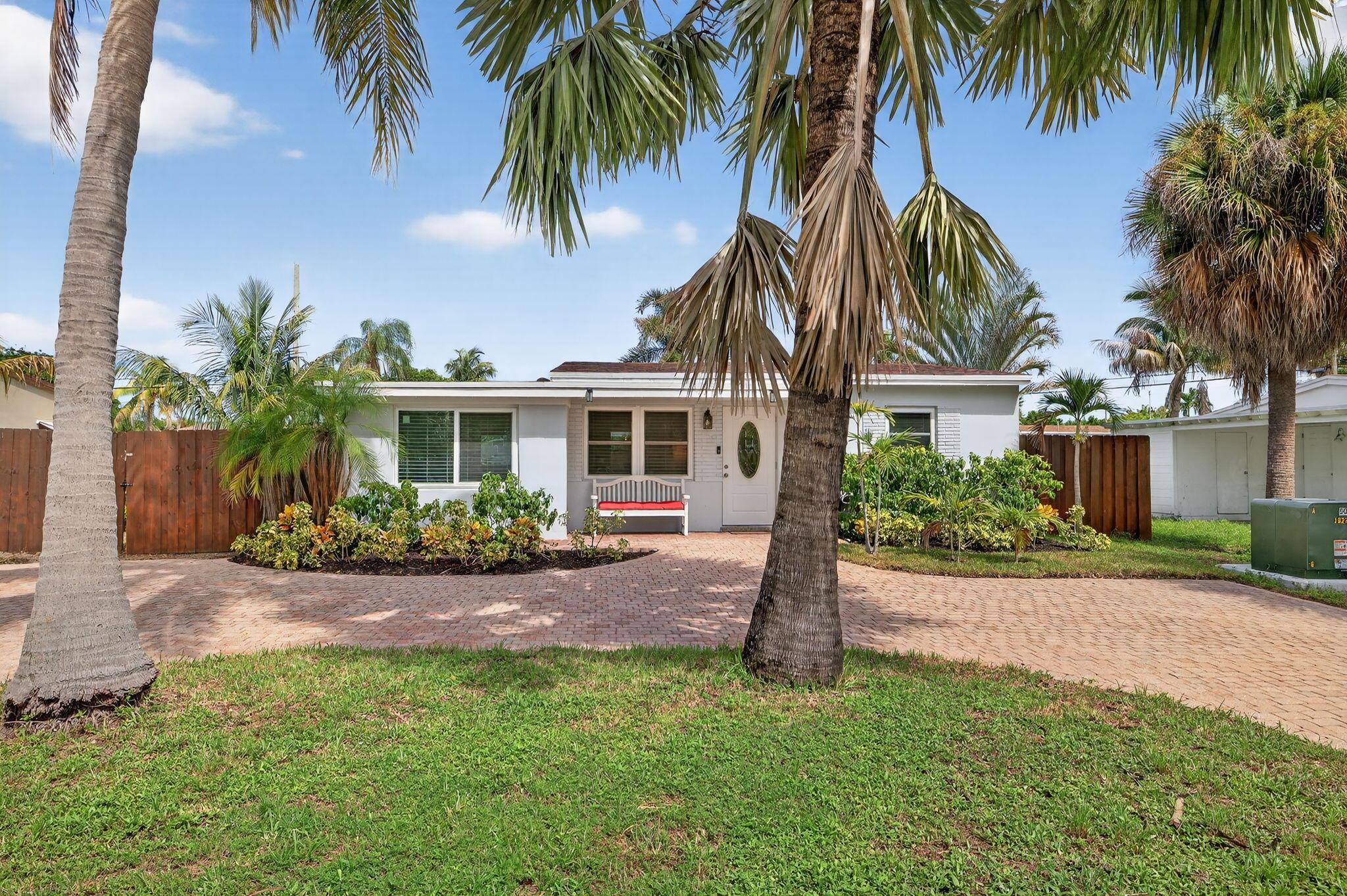 2600 NE 14th Terrace