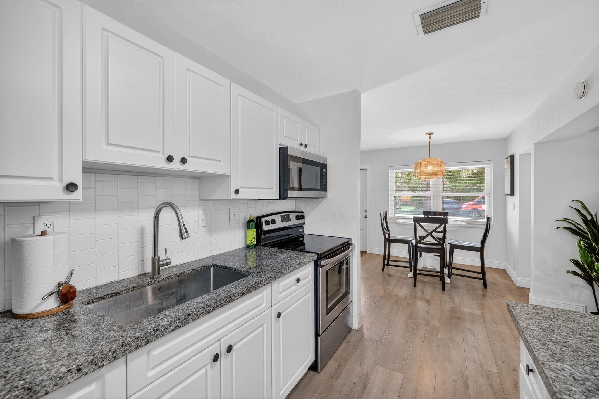 2600 NE 14th Terrace