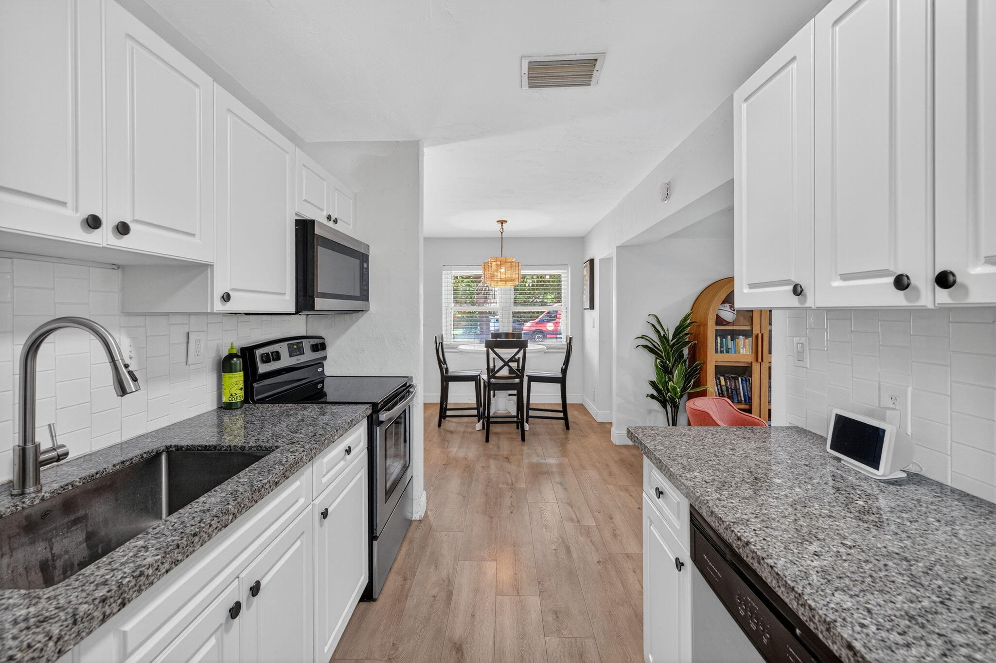 2600 NE 14th Terrace