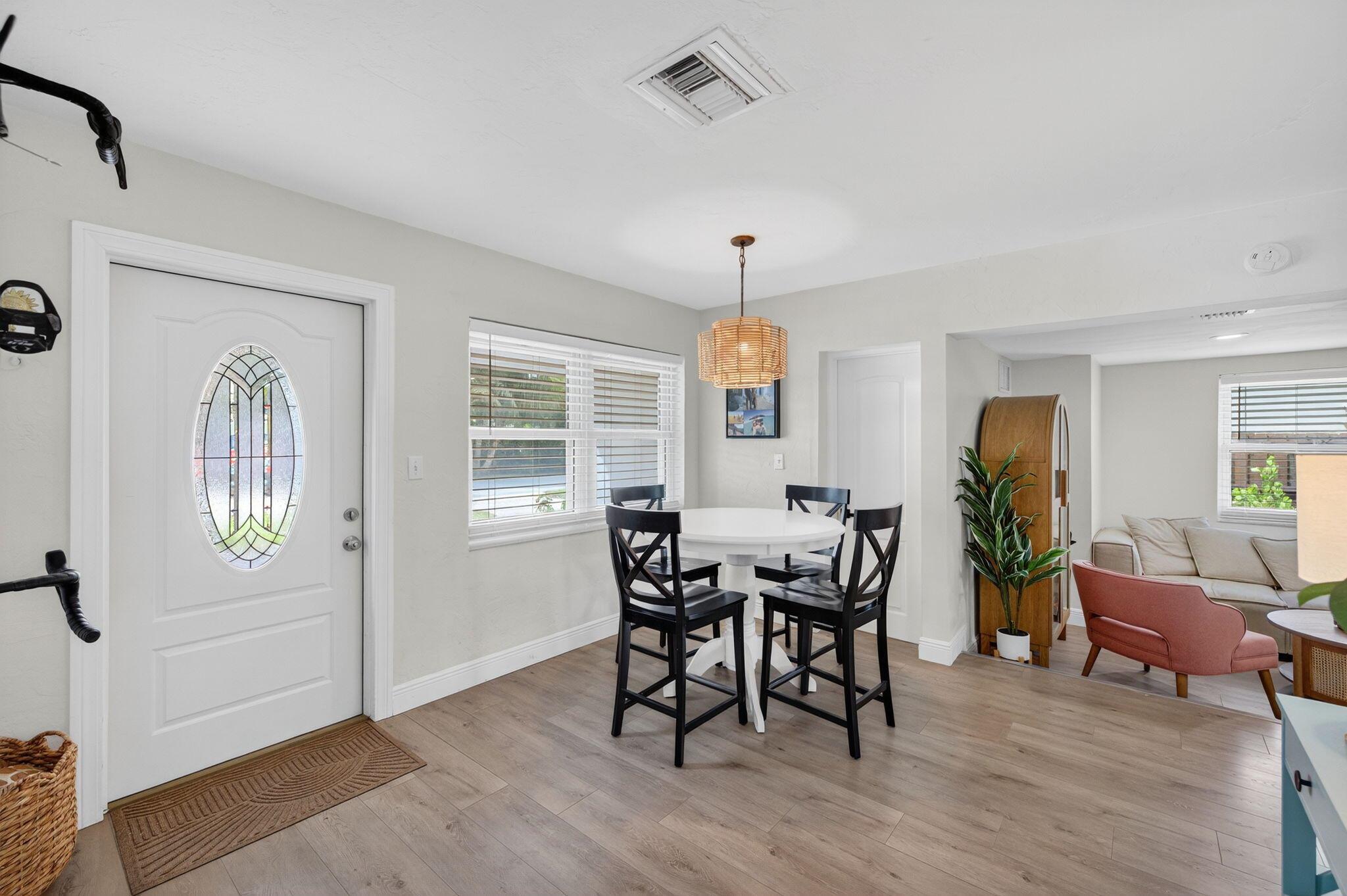 2600 NE 14th Terrace