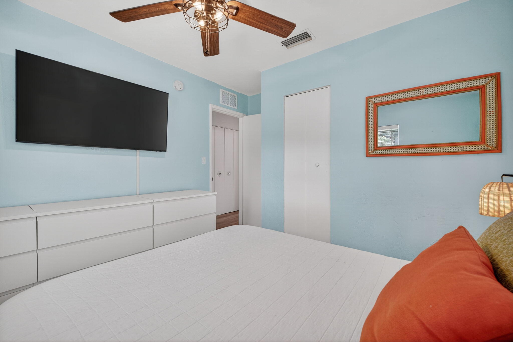 2600 NE 14th Terrace