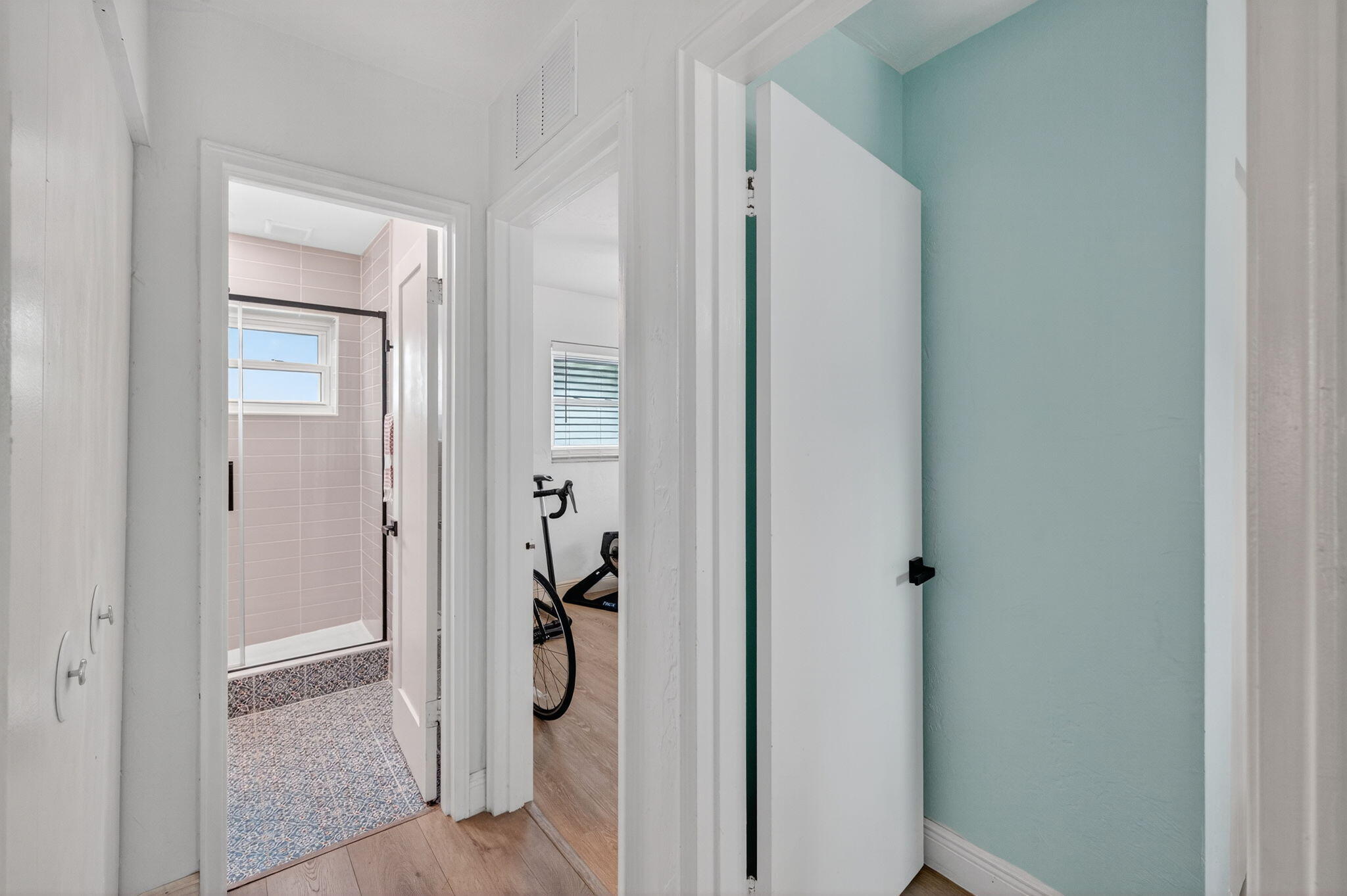 2600 NE 14th Terrace