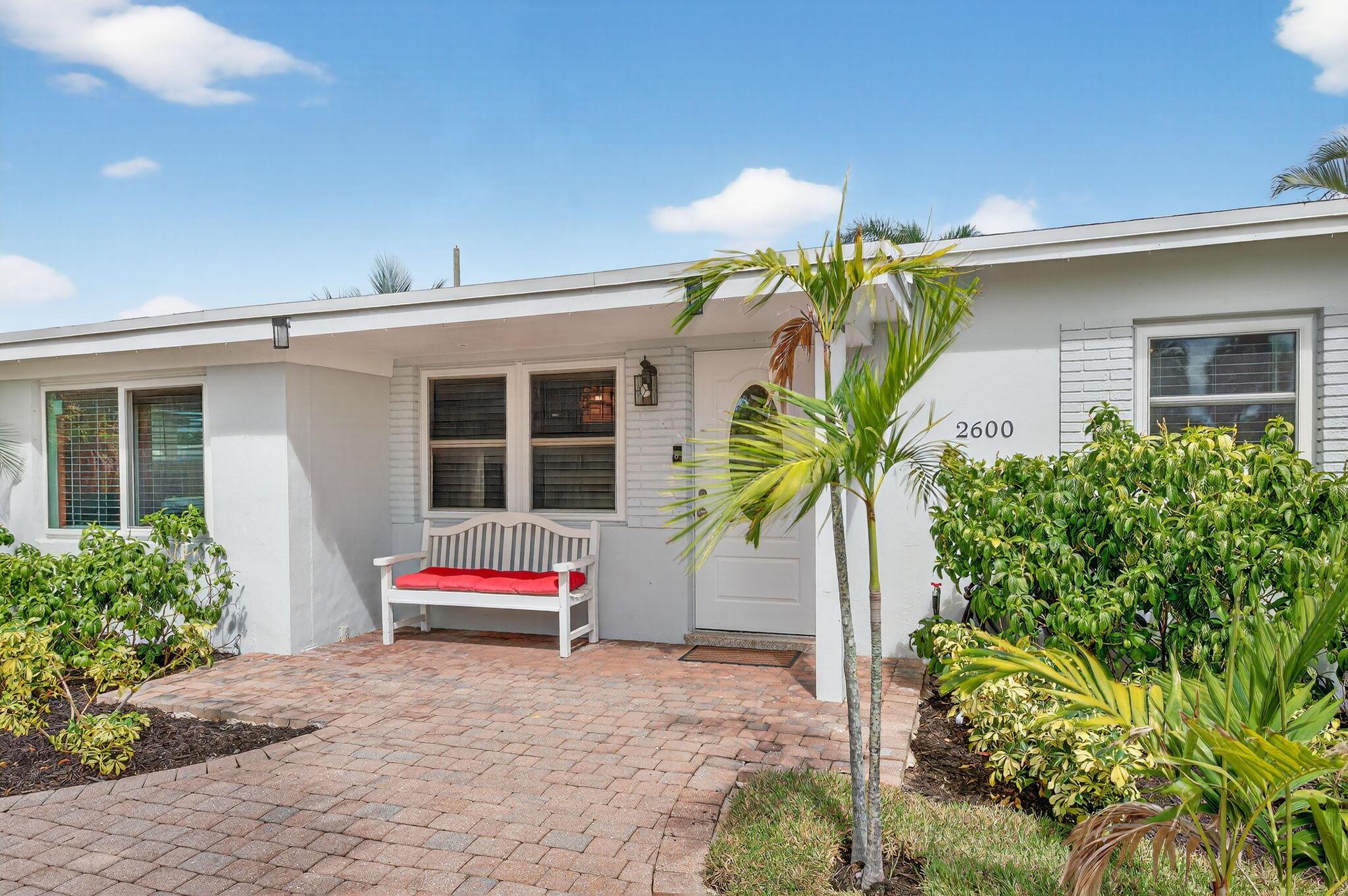 2600 NE 14th Terrace