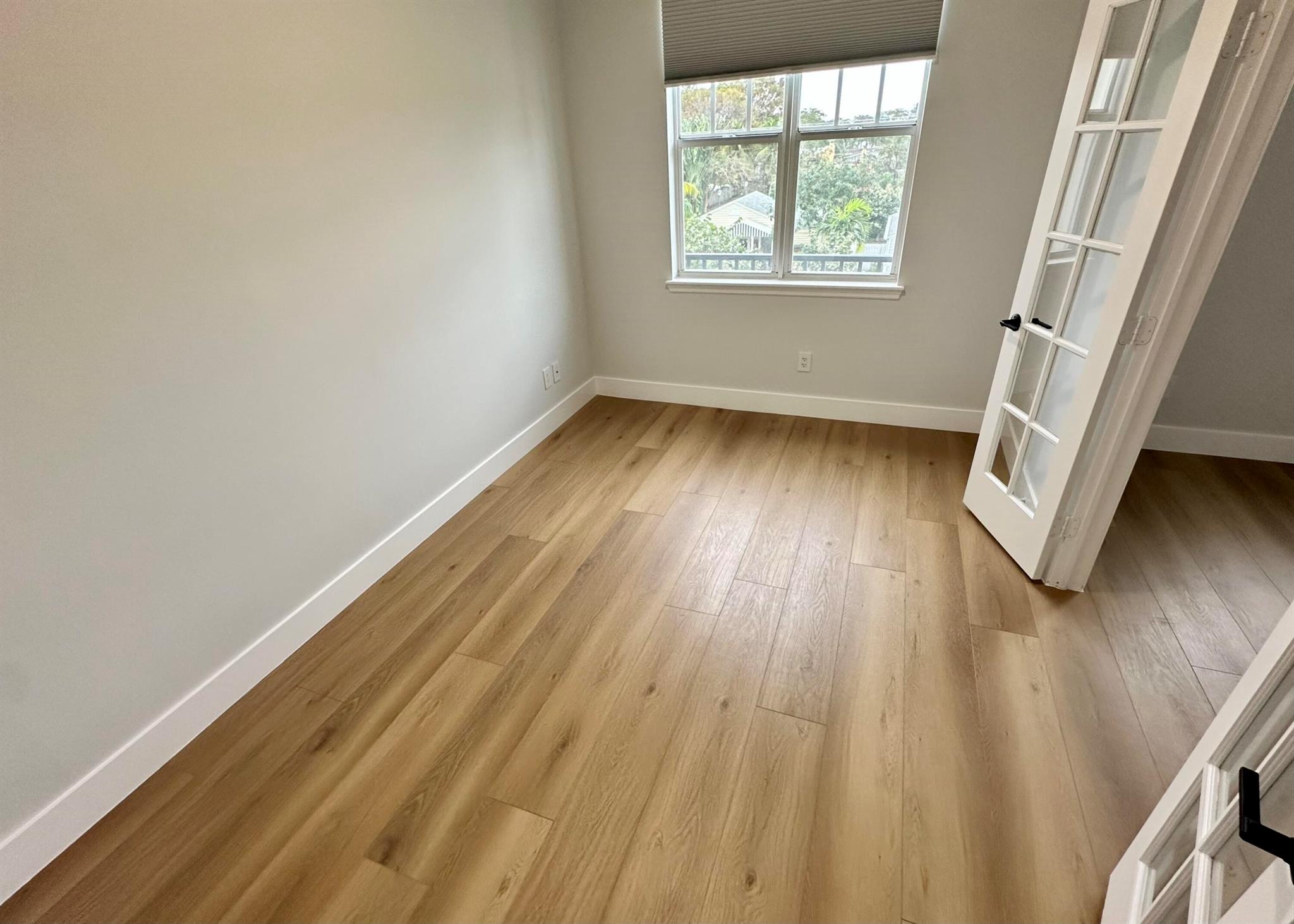 200 NE 2nd Avenue 312