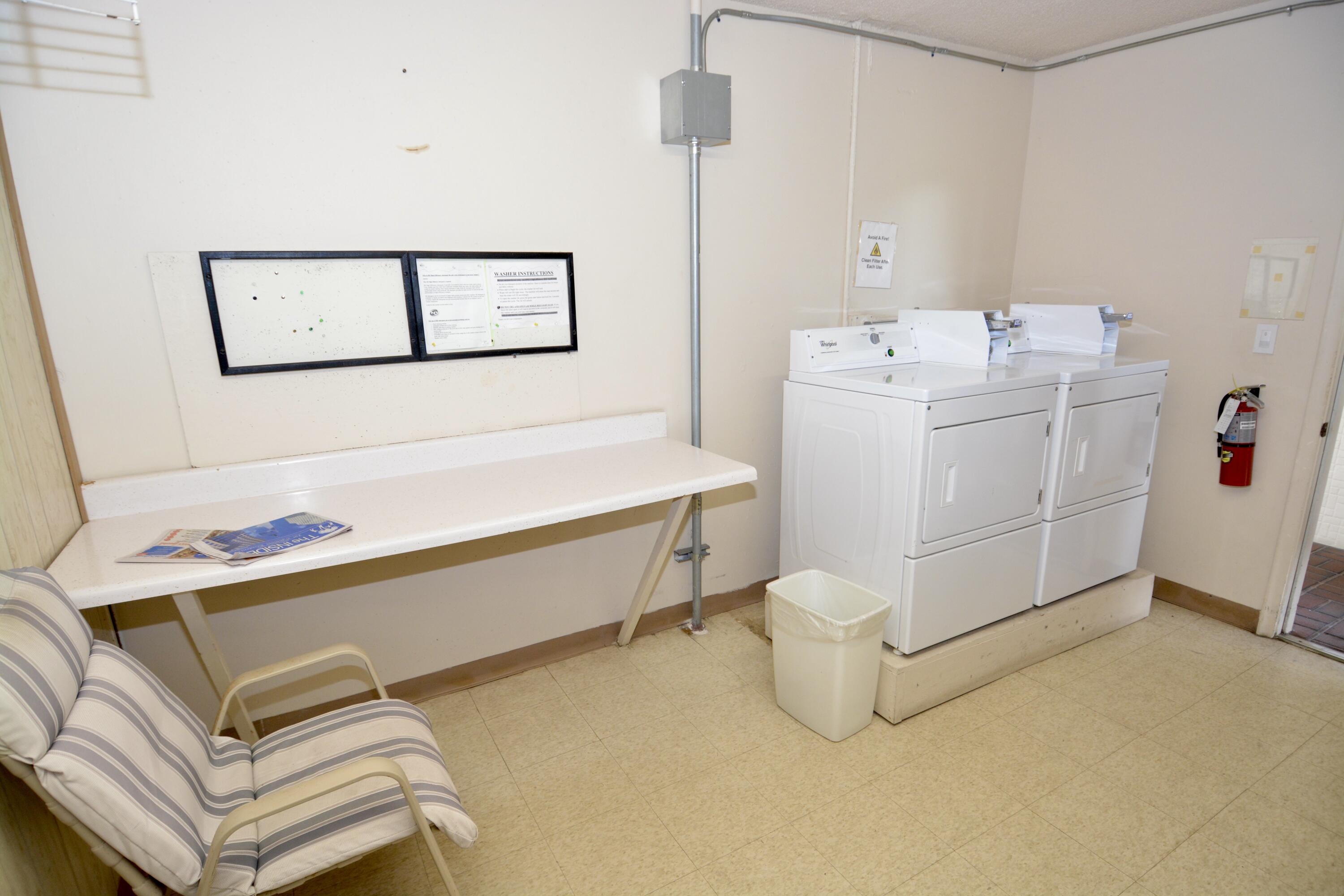 3003 Portofino Isle B3