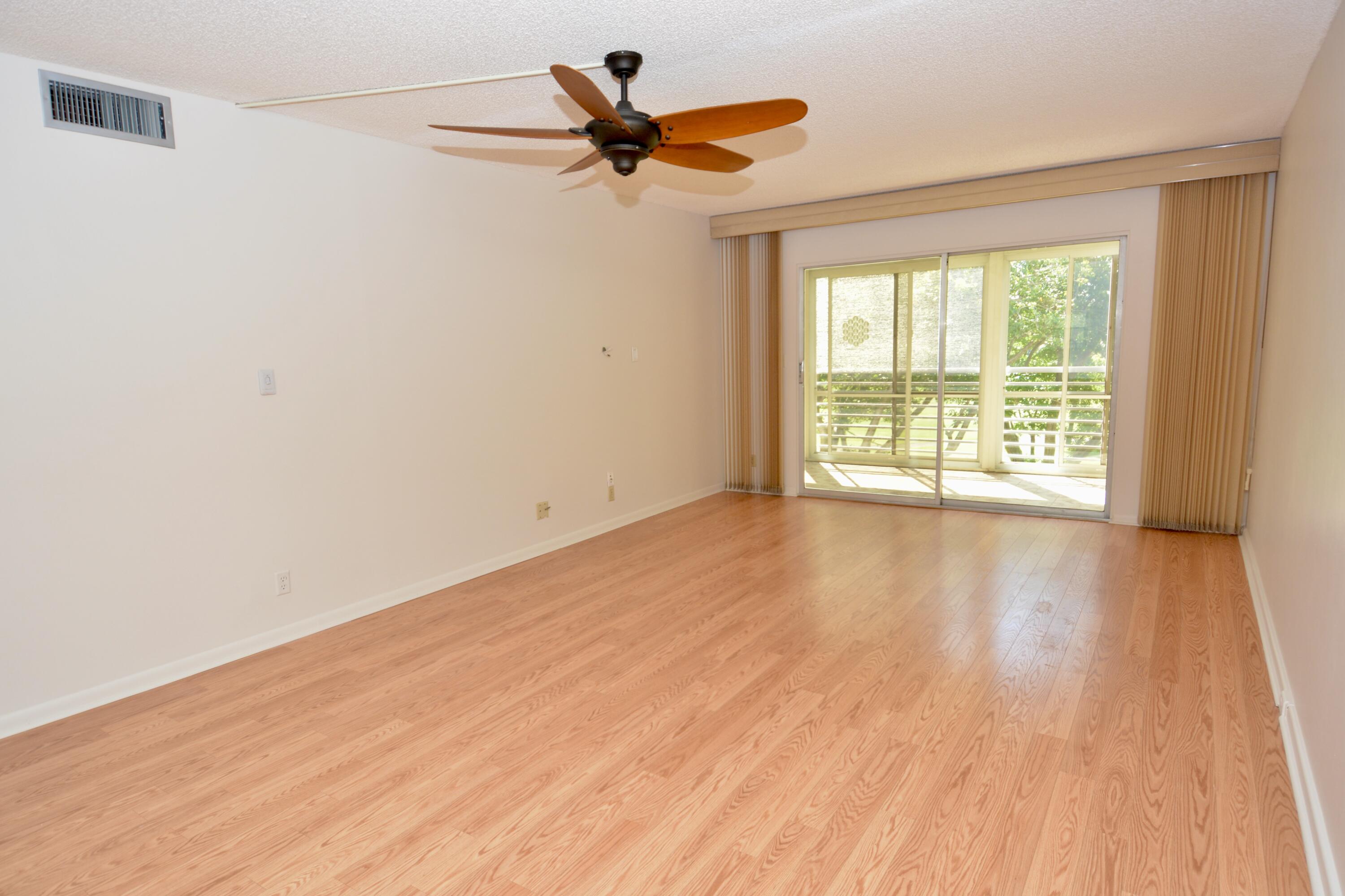 3003 Portofino Isle B3