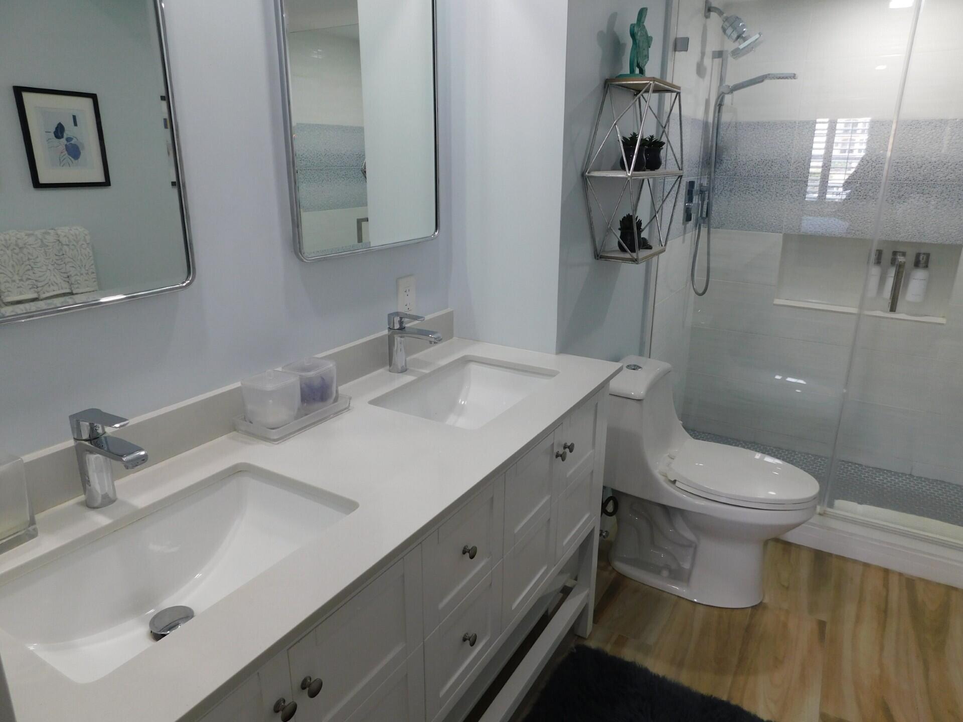 2871 N Ocean Boulevard M130