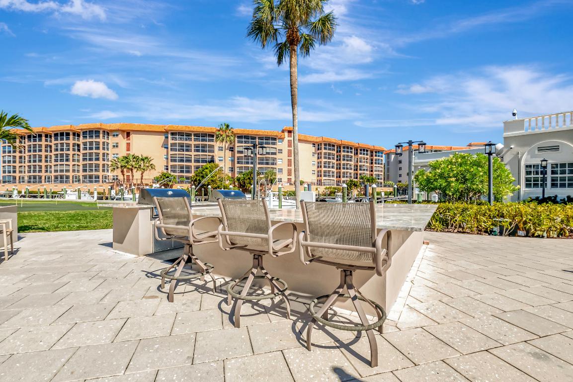 2871 N Ocean Boulevard M130