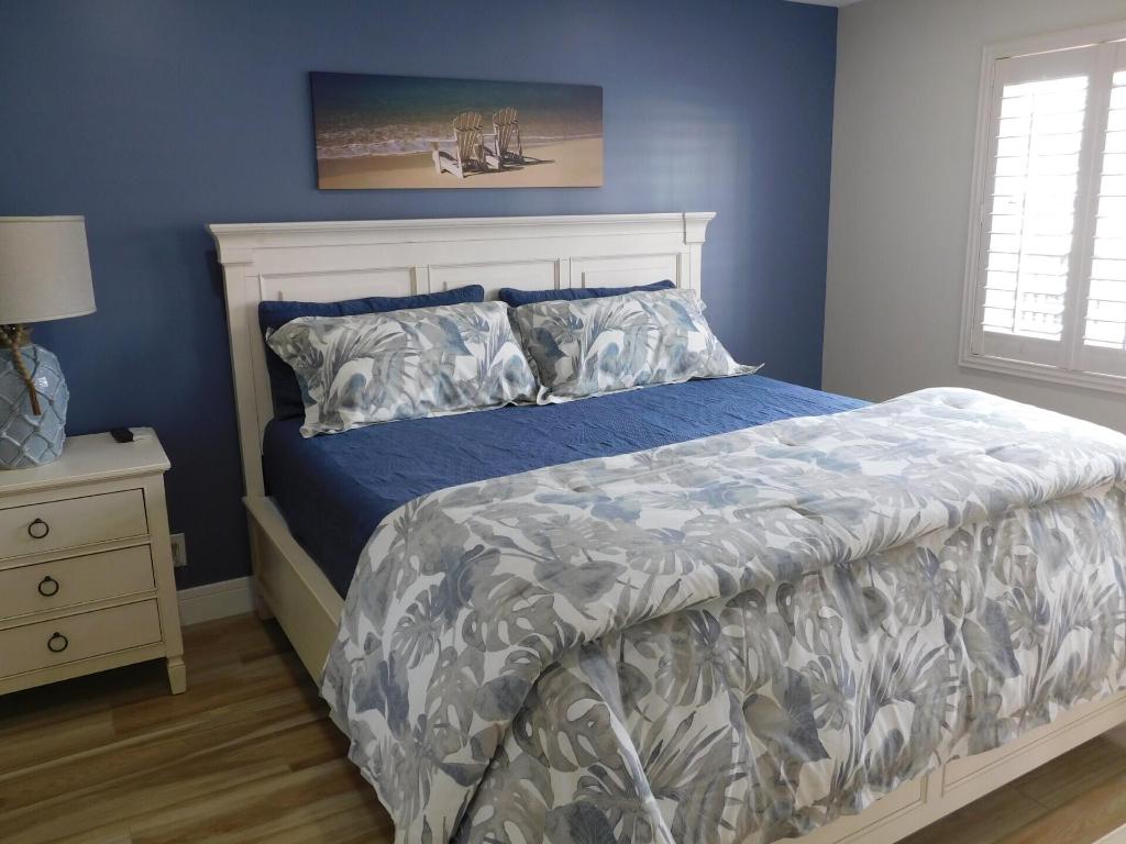 2871 N Ocean Boulevard M130