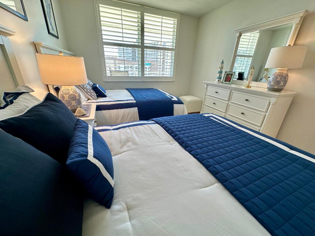 201 N Ocean Boulevard 707