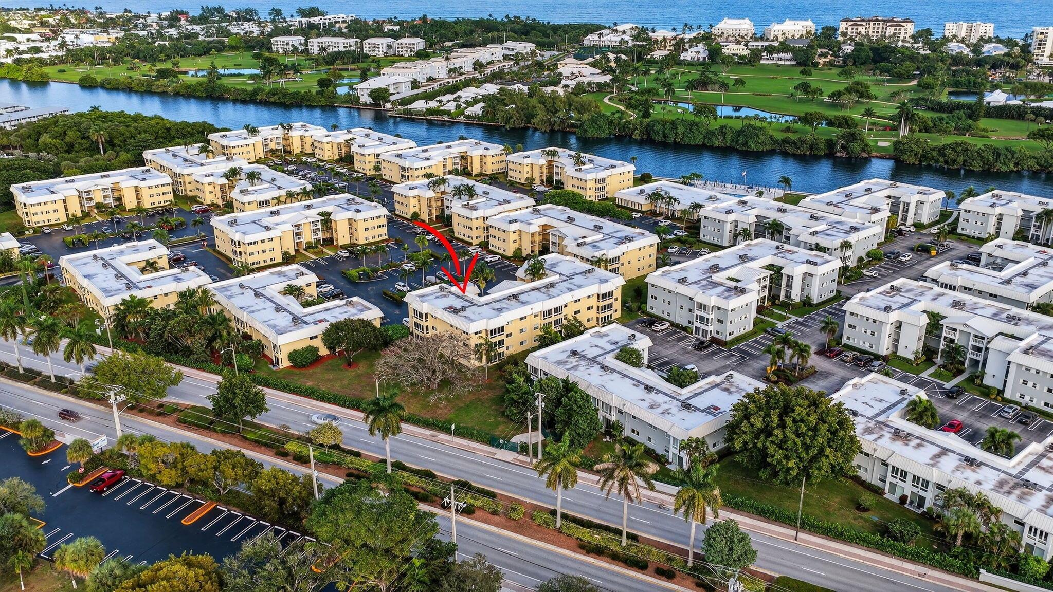 12 Colonial Club Drive 305