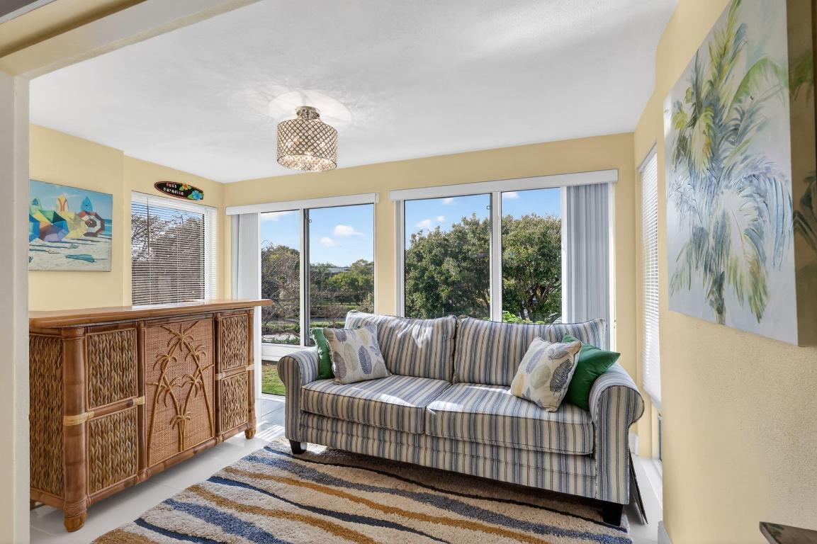 12 Colonial Club Drive 305