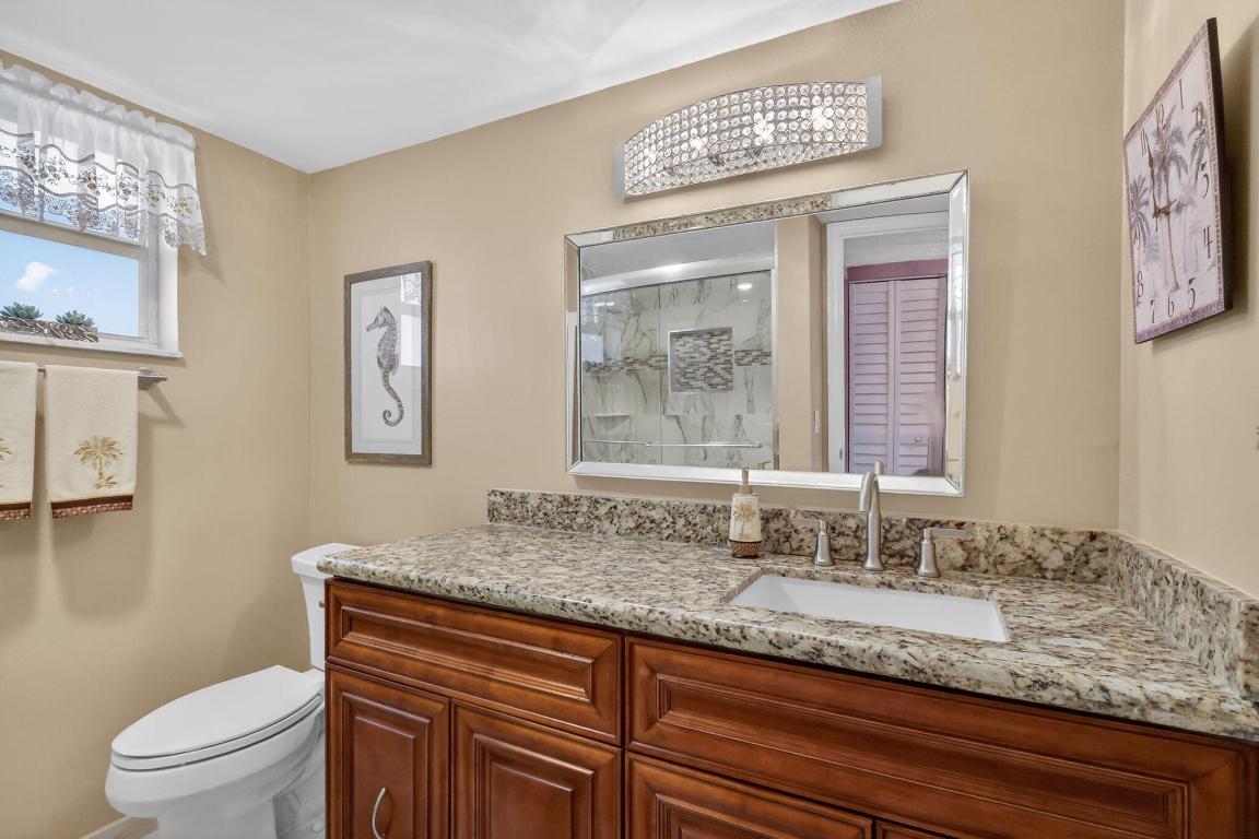 12 Colonial Club Drive 305