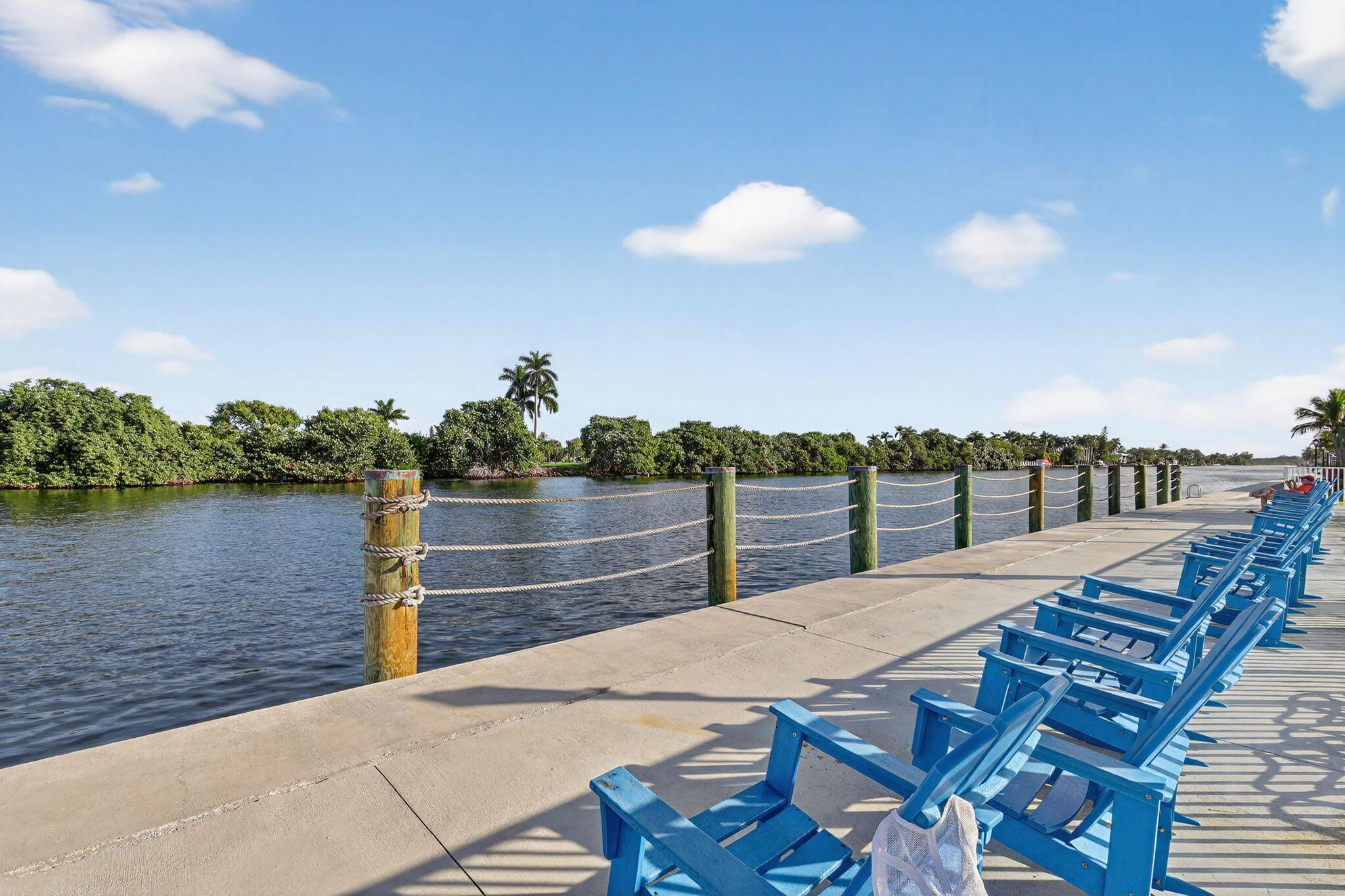 12 Colonial Club Drive 305