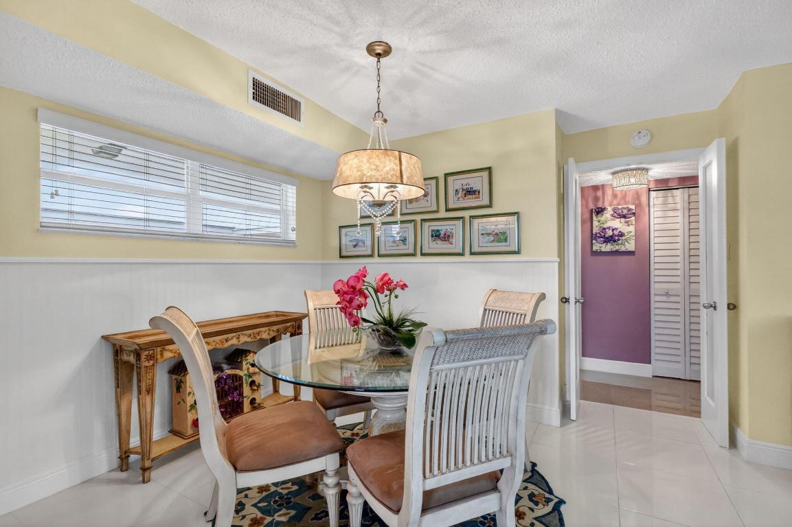 12 Colonial Club Drive 305