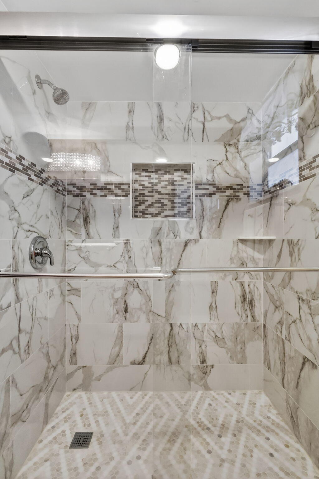 12 Colonial Club Drive 305