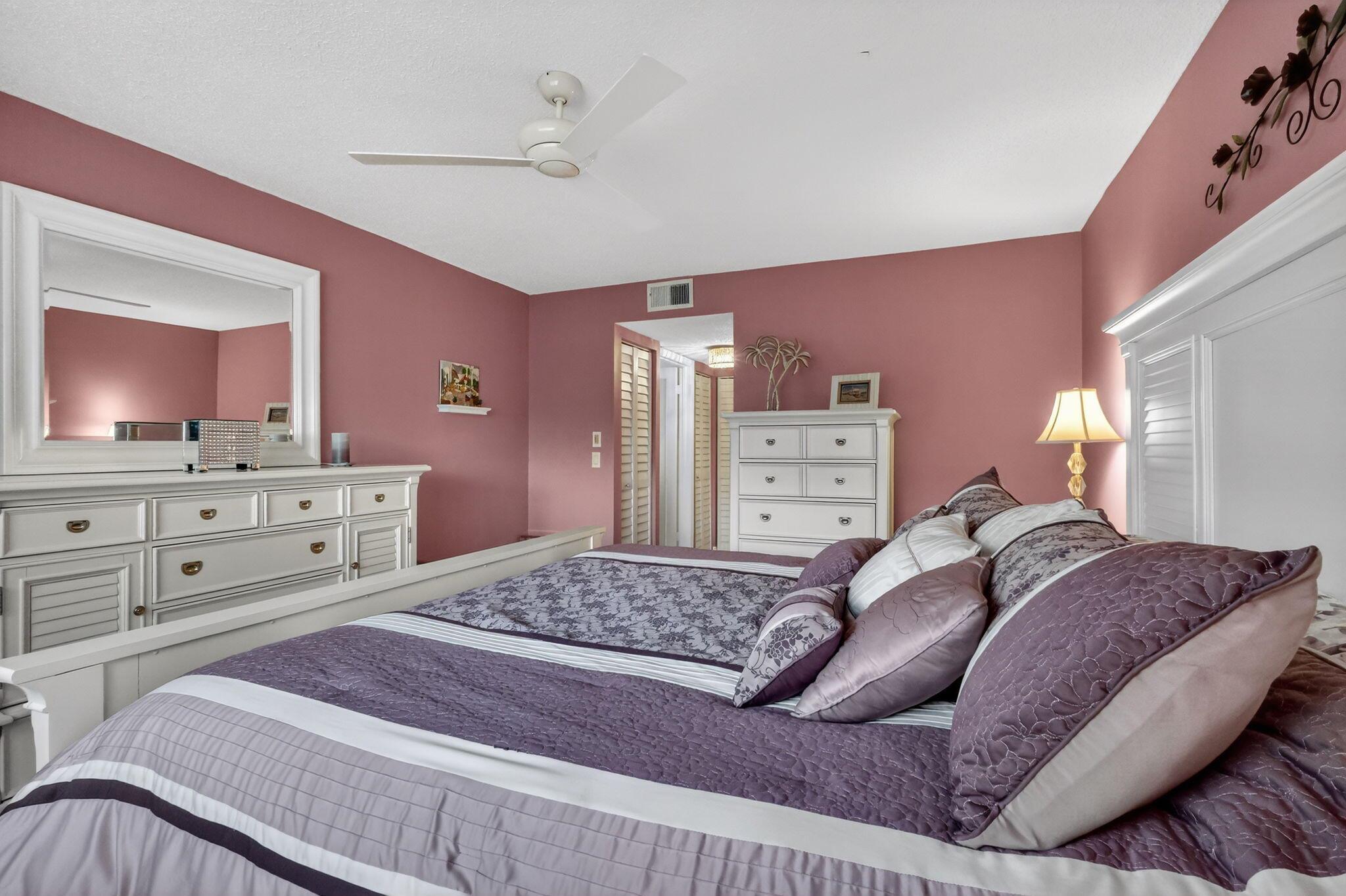 12 Colonial Club Drive 305