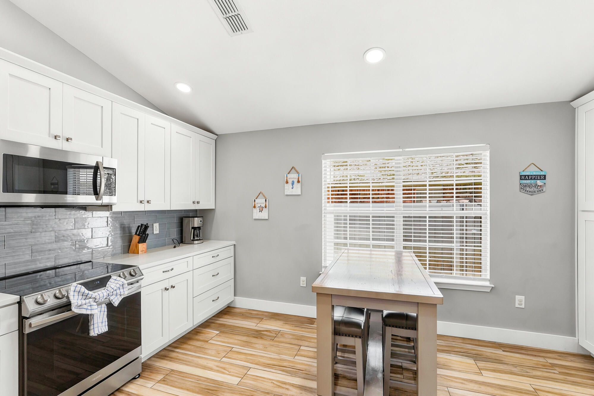 87 Marigot Bay Circle