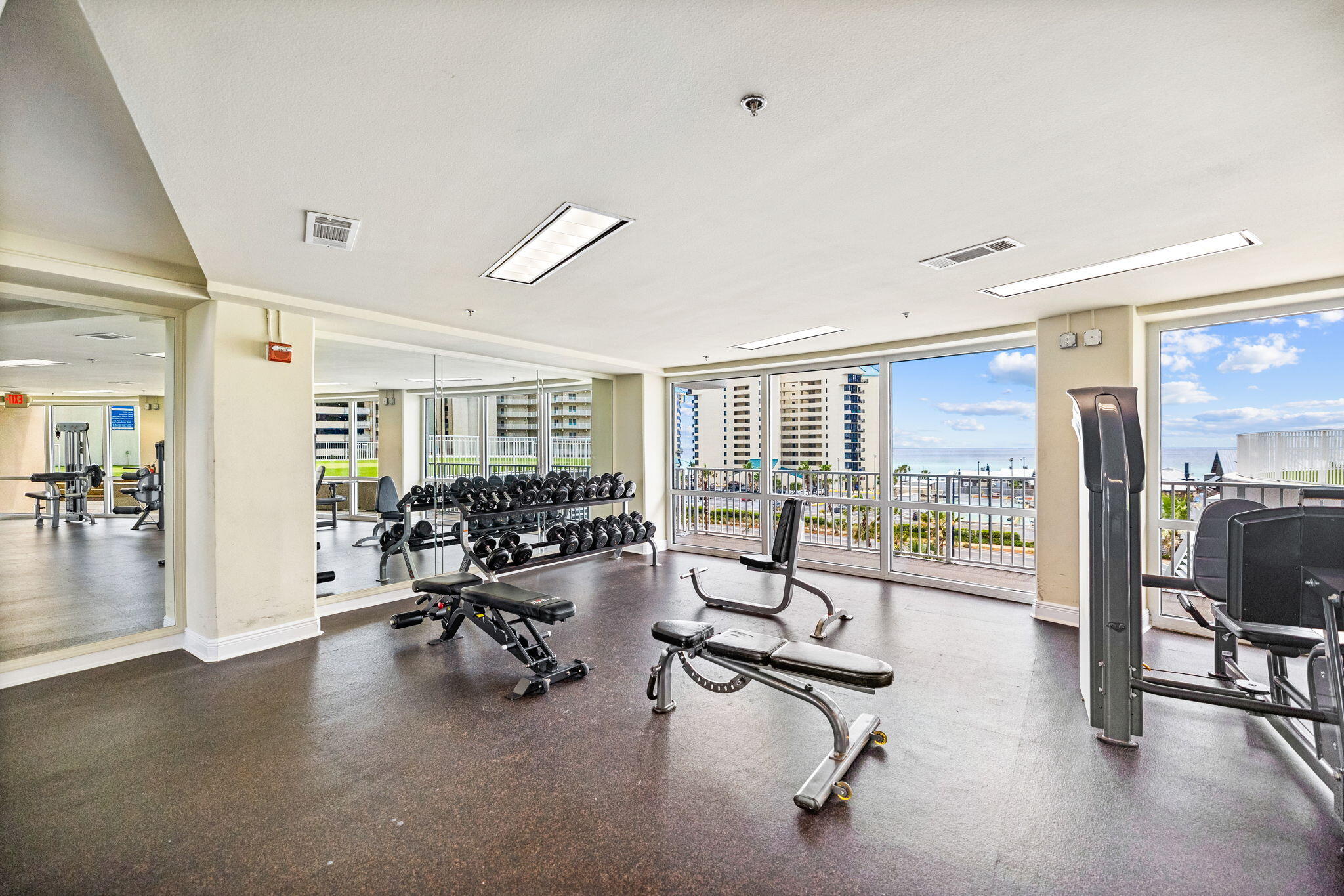 9902 S Thomas Drive UNIT 934