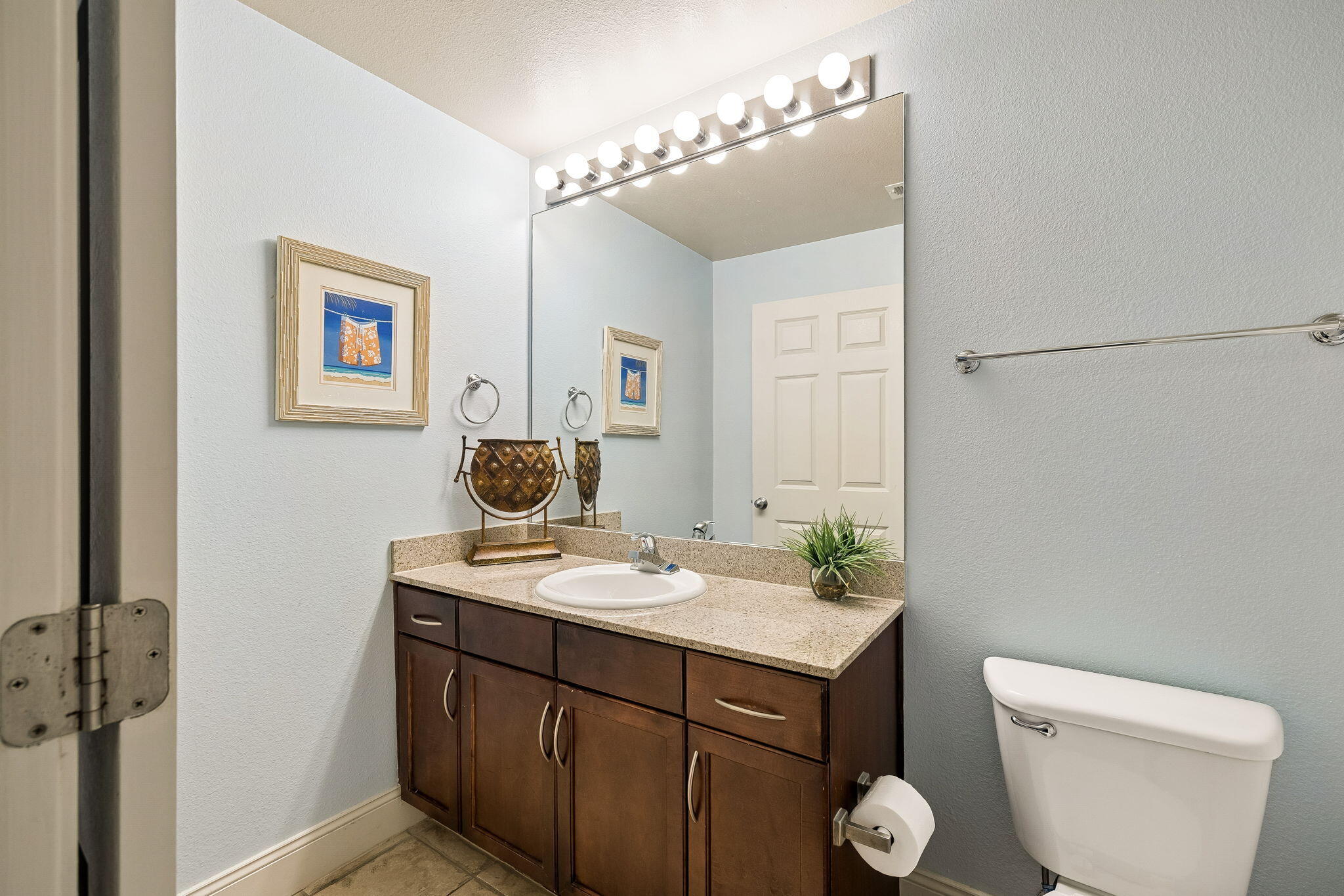 9902 S Thomas Drive UNIT 934