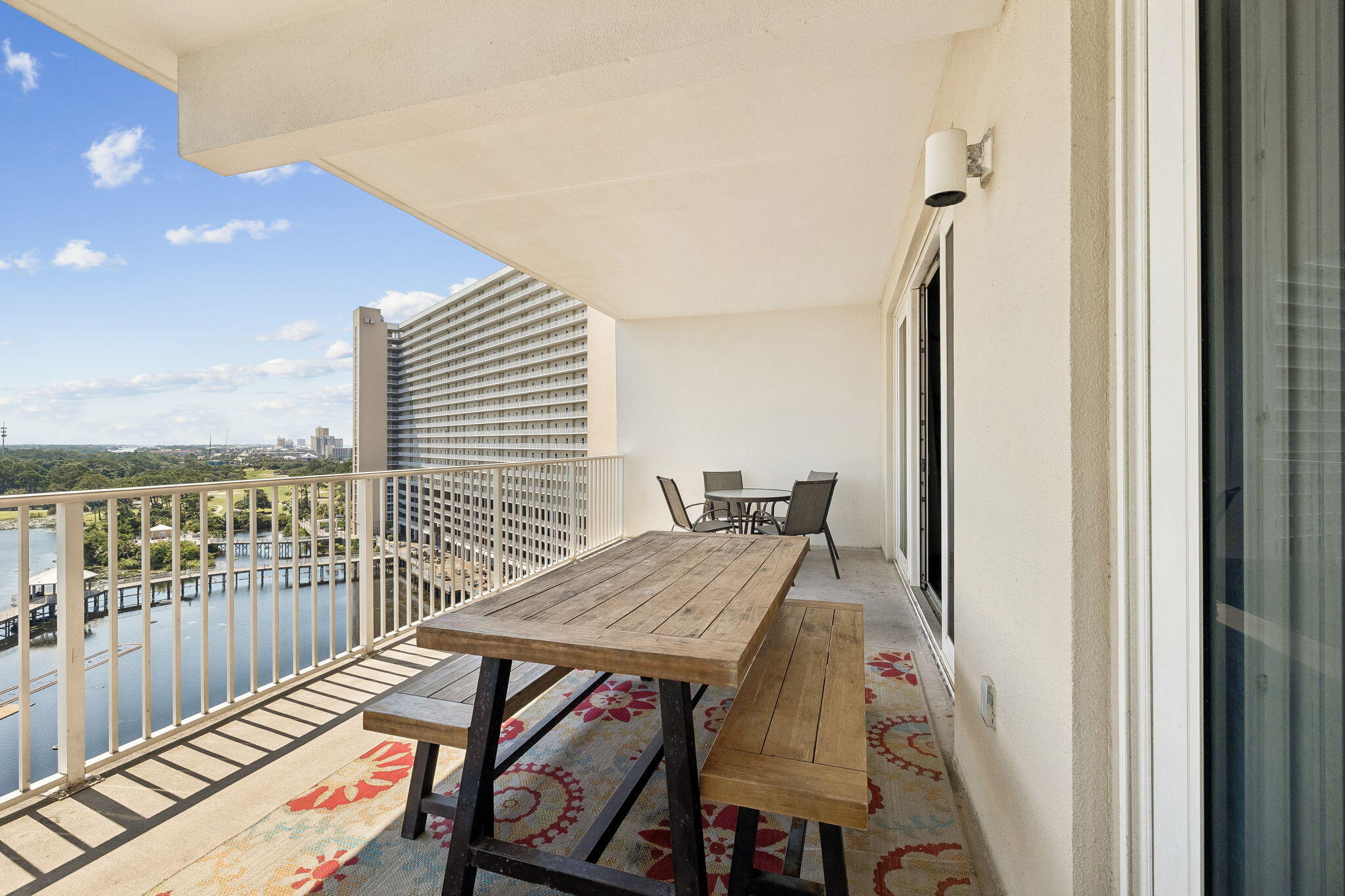 9902 S Thomas Drive UNIT 934